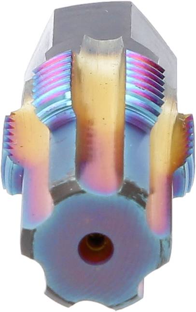 Ein farbenfrohes, metallisches Werkzeug mit einer spiralförmigen Struktur, das oben abgeschrägt ist. Es scheint industriell genutzt zu werden.