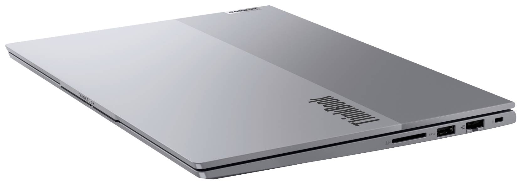 Ein geschlossenes silbernes Laptop von der Marke 'Lenovo ThinkPad', von hinten links betrachtet, zeigt die schlanke Bauweise.