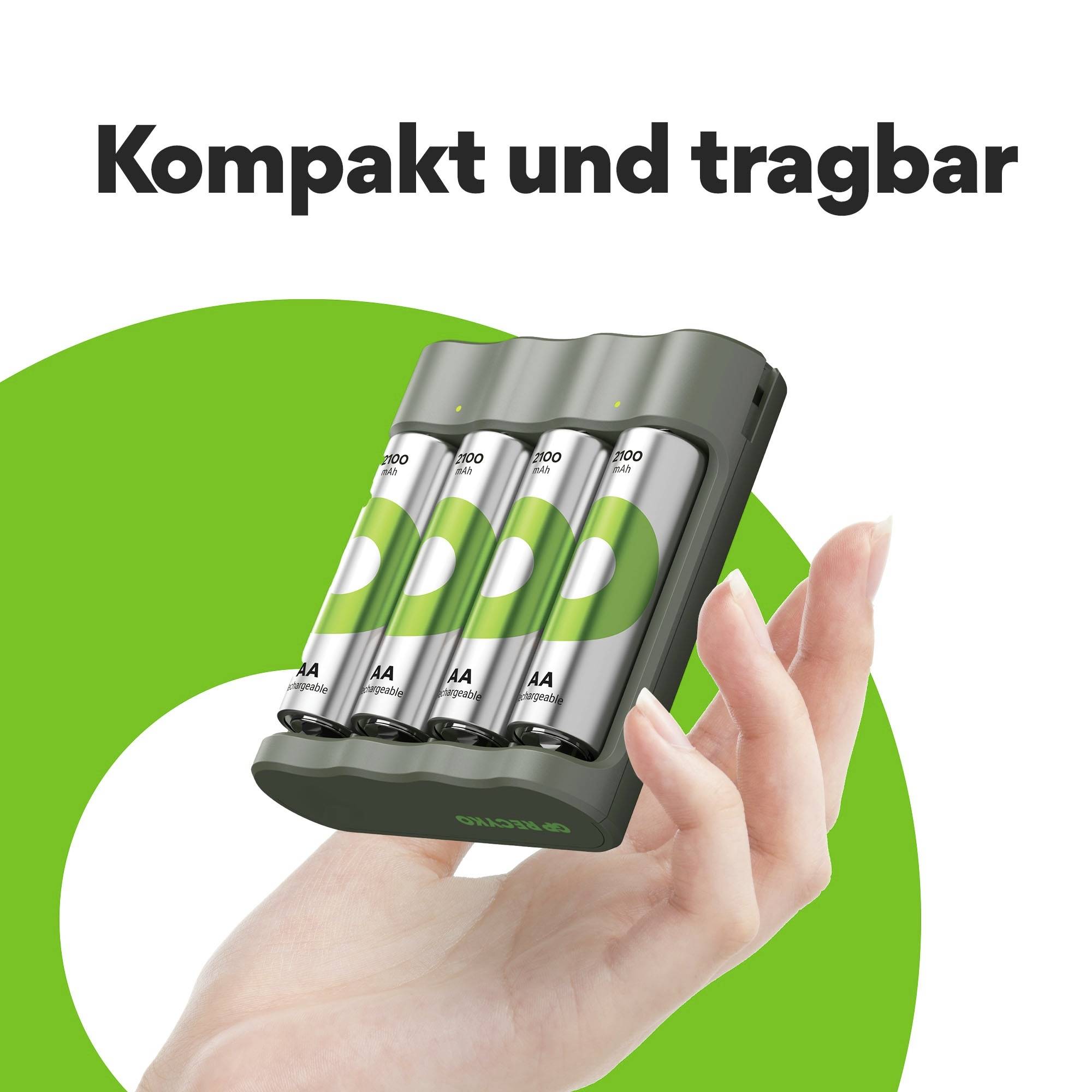 Eine Hand hält ein kompaktes Batterieladegerät mit vier aufladbaren AA-Batterien, daneben der Text 'Kompakt und tragbar'.