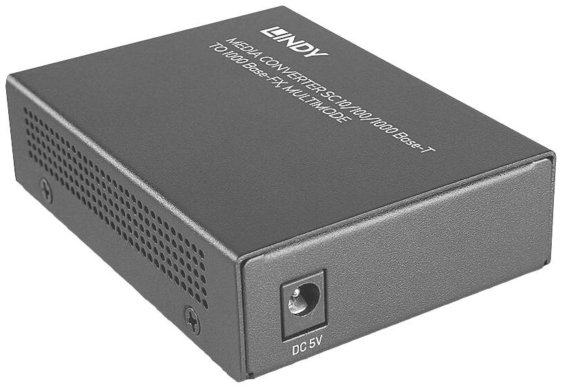Medienkonverter von LINDY zur Umwandlung von Glasfaser- in Kupferverbindungen. Anschluss für Stromversorgung sichtbar.