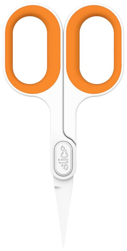 Eine weiße und orangefarbene Schere mit abgerundeten Spitzen und ergonomischen Griffen.