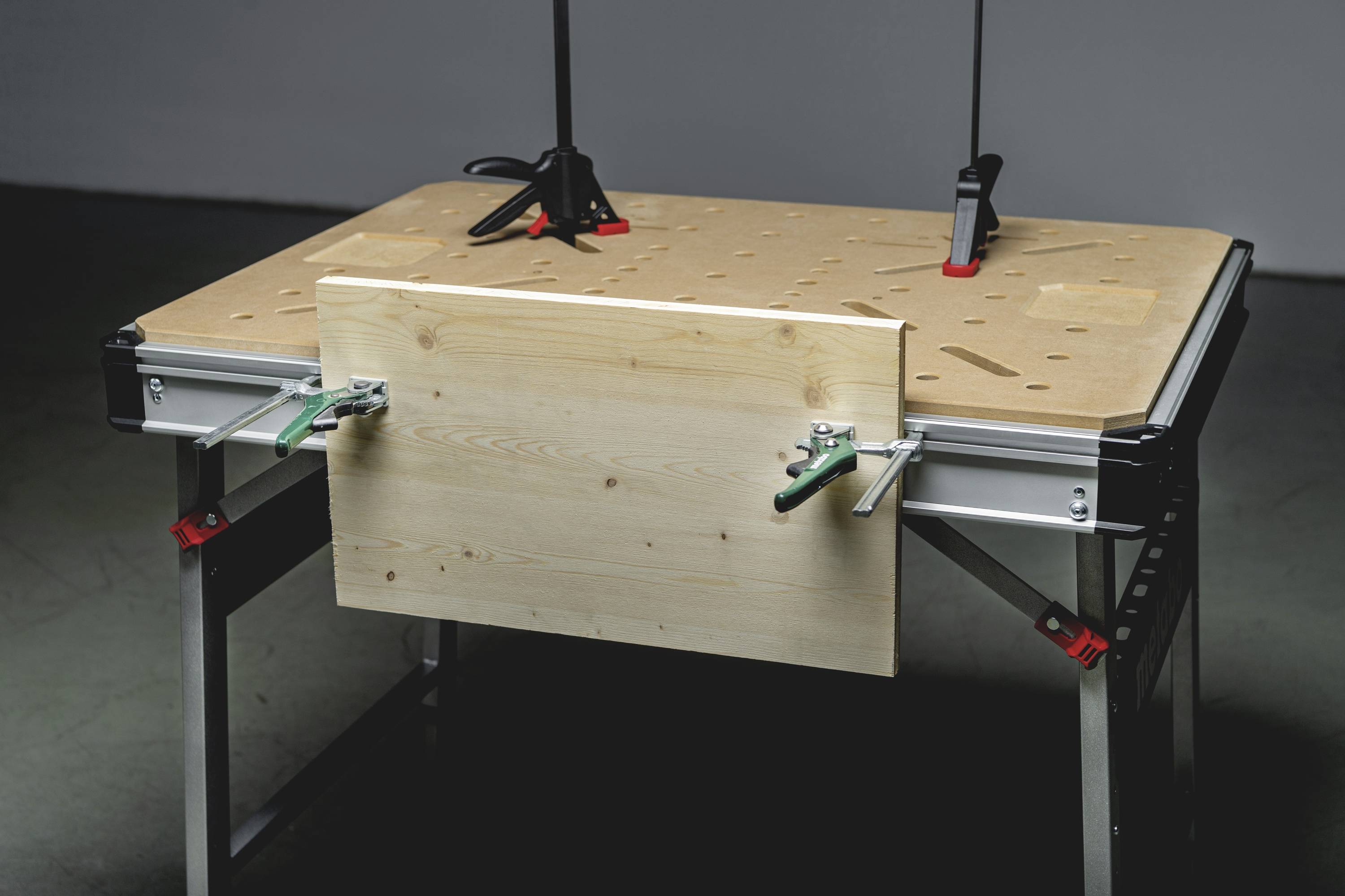 Metabo 626991000 Multifunktionstisch MWB 100 (B x H x T) 1000 x 1000 x 750mm