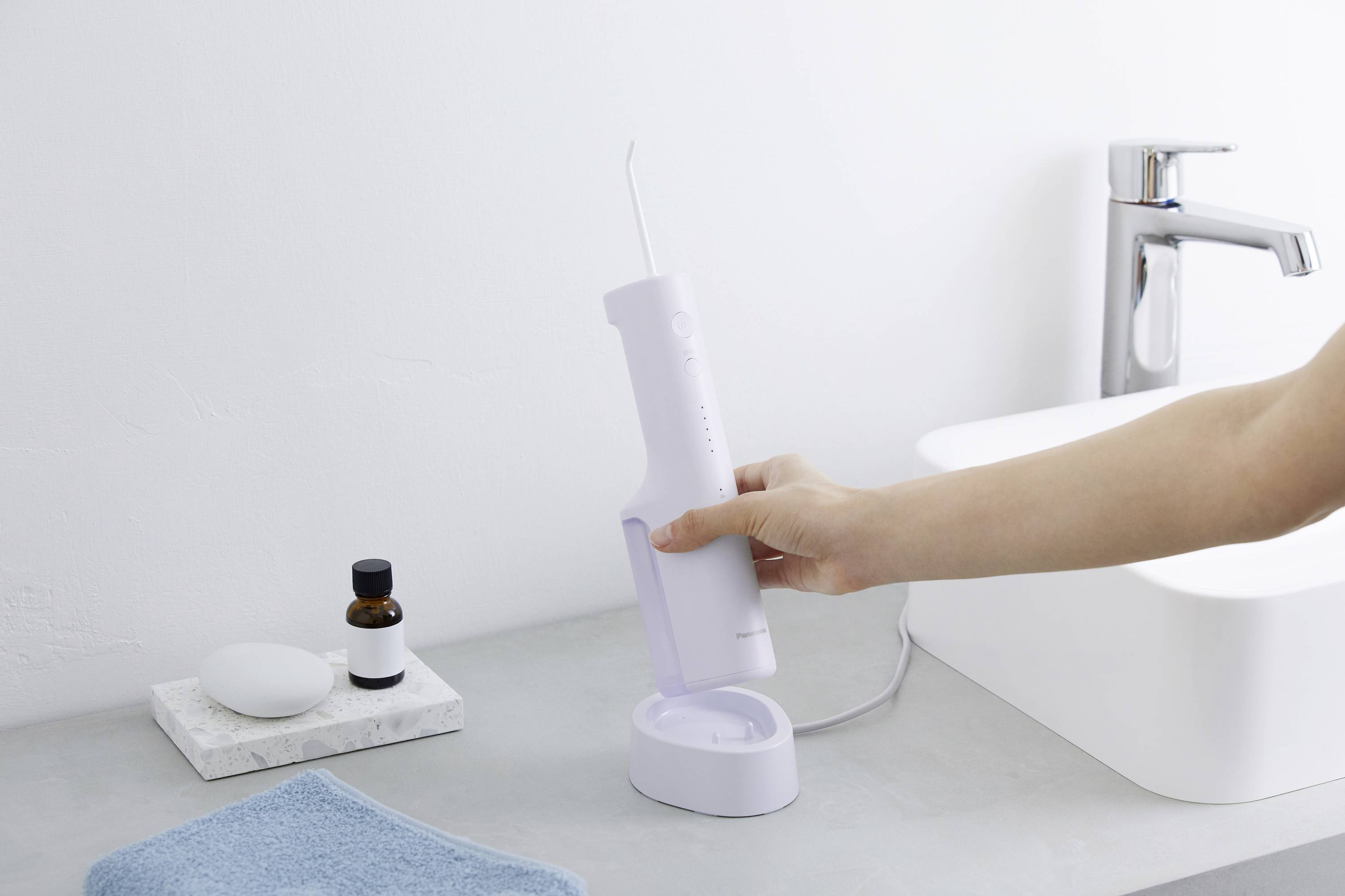 Panasonic EW-DJ26-V303 Munddusche Weiß