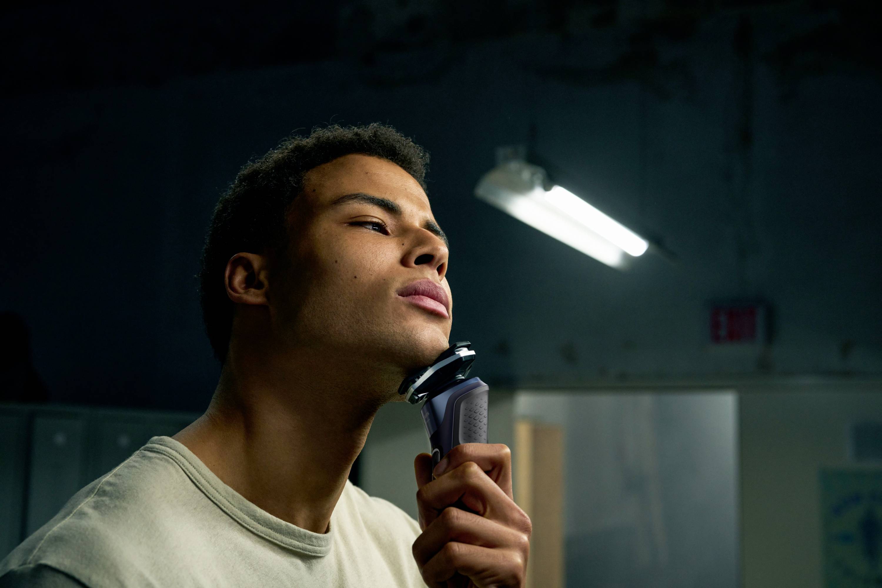 Philips Bodycare S5885/25 Rotationsrasierer Blau