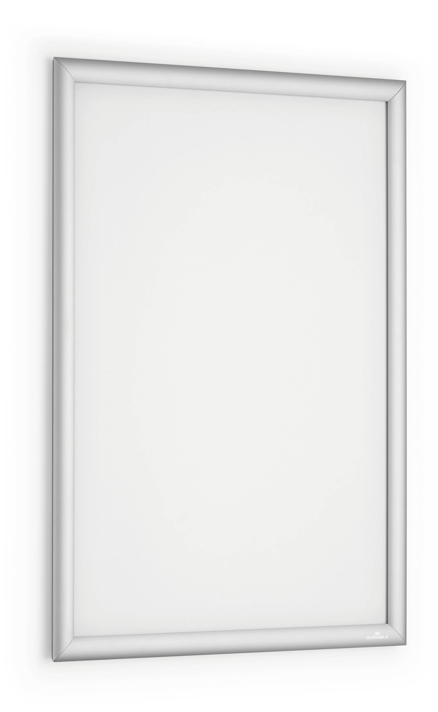 Silberner Fotorahmen mit mattem weißem Hintergrund, geeignet für die Präsentation von Bildern oder Postern in vertikaler Ausrichtung.