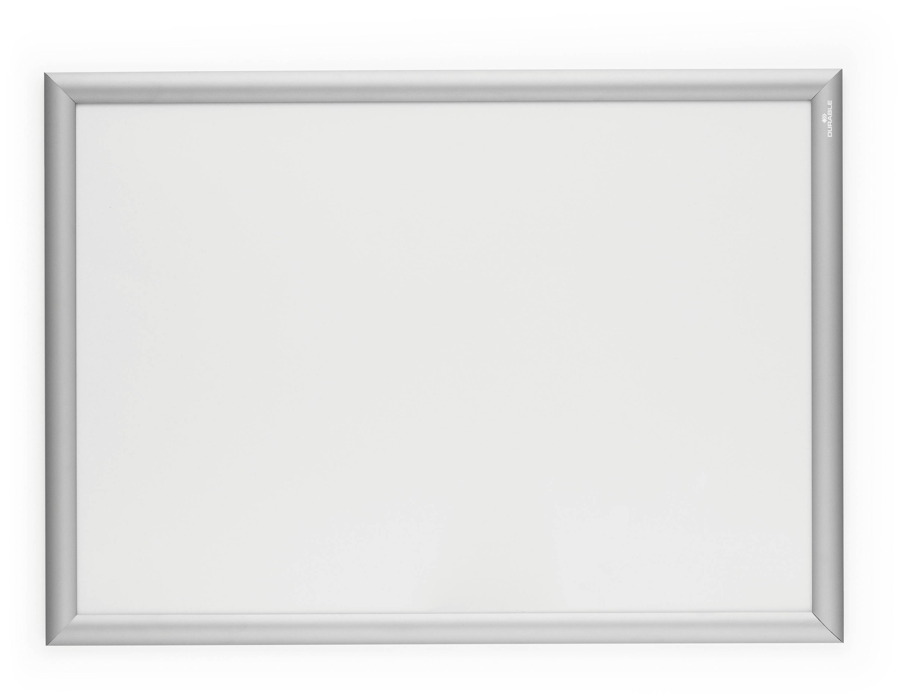 Weiße Tafel mit silbernem Rahmen.