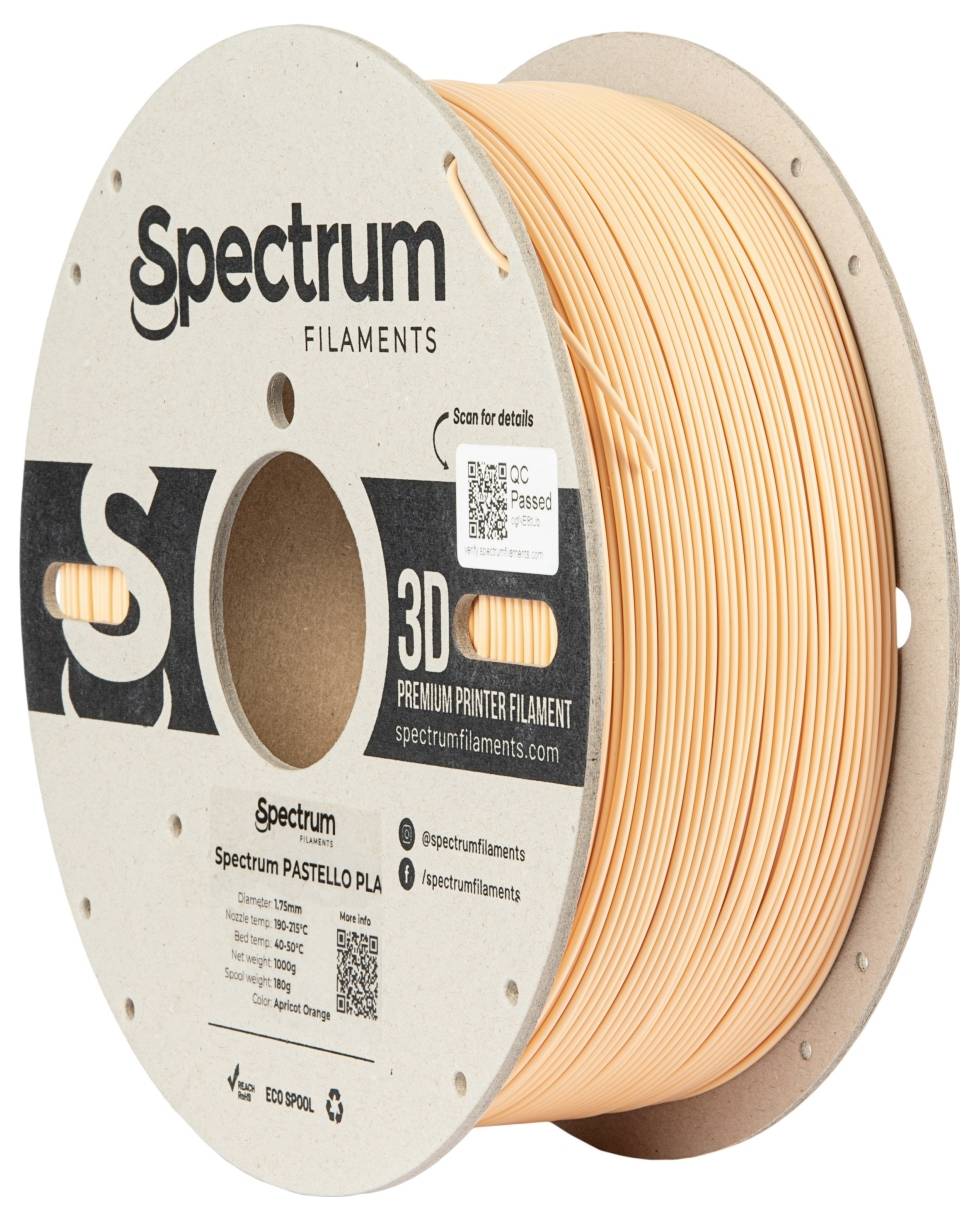 Eine Rolle 3D-Druckerfilament von 'Spectrum Filaments' in Pastellorange, aus PLA-Material, auf einem Kartonspulenkern.