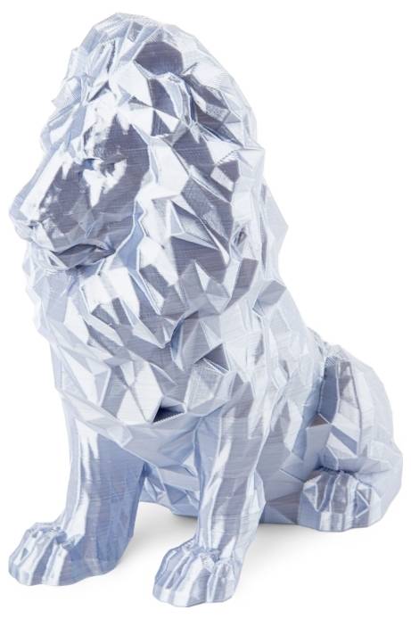 Stilisierte Skulptur eines polygonalen Löwen in Silber. Der Löwe ist sitzend dargestellt und hat ein facettenreiches, modernes Design.