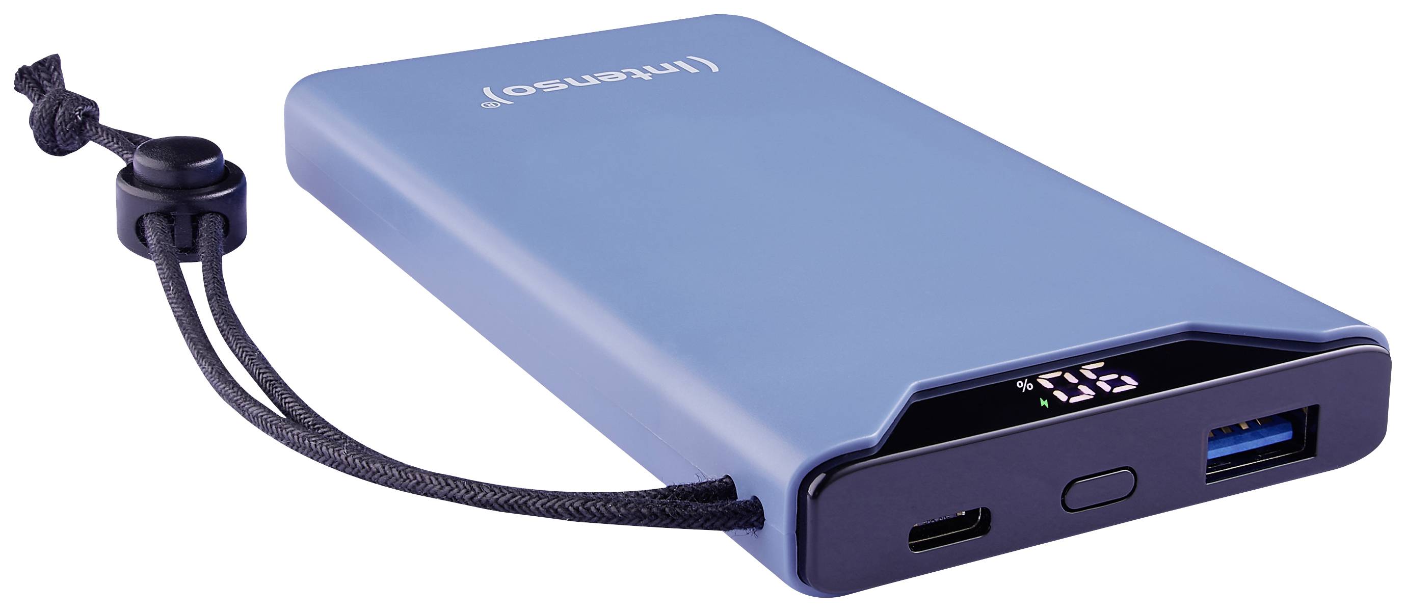 Eine blaue Powerbank mit einem schwarzen Rand, einem USB-Anschluss und einem Ladekabel-Anschluss. Ein digitaler Bildschirm zeigt '96%'.