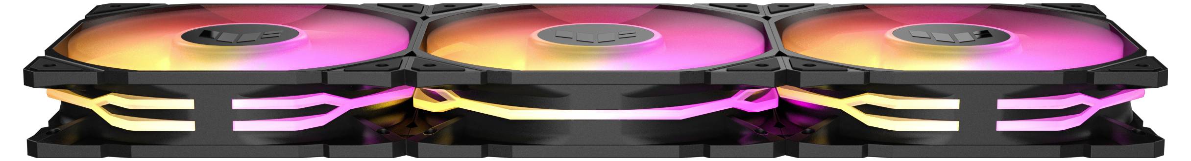 Drei RGB-Computerlüfter nebeneinander mit leuchtenden, mehrfarbigen LED-Lichtern in den Farben Pink, Gelb und Orange.