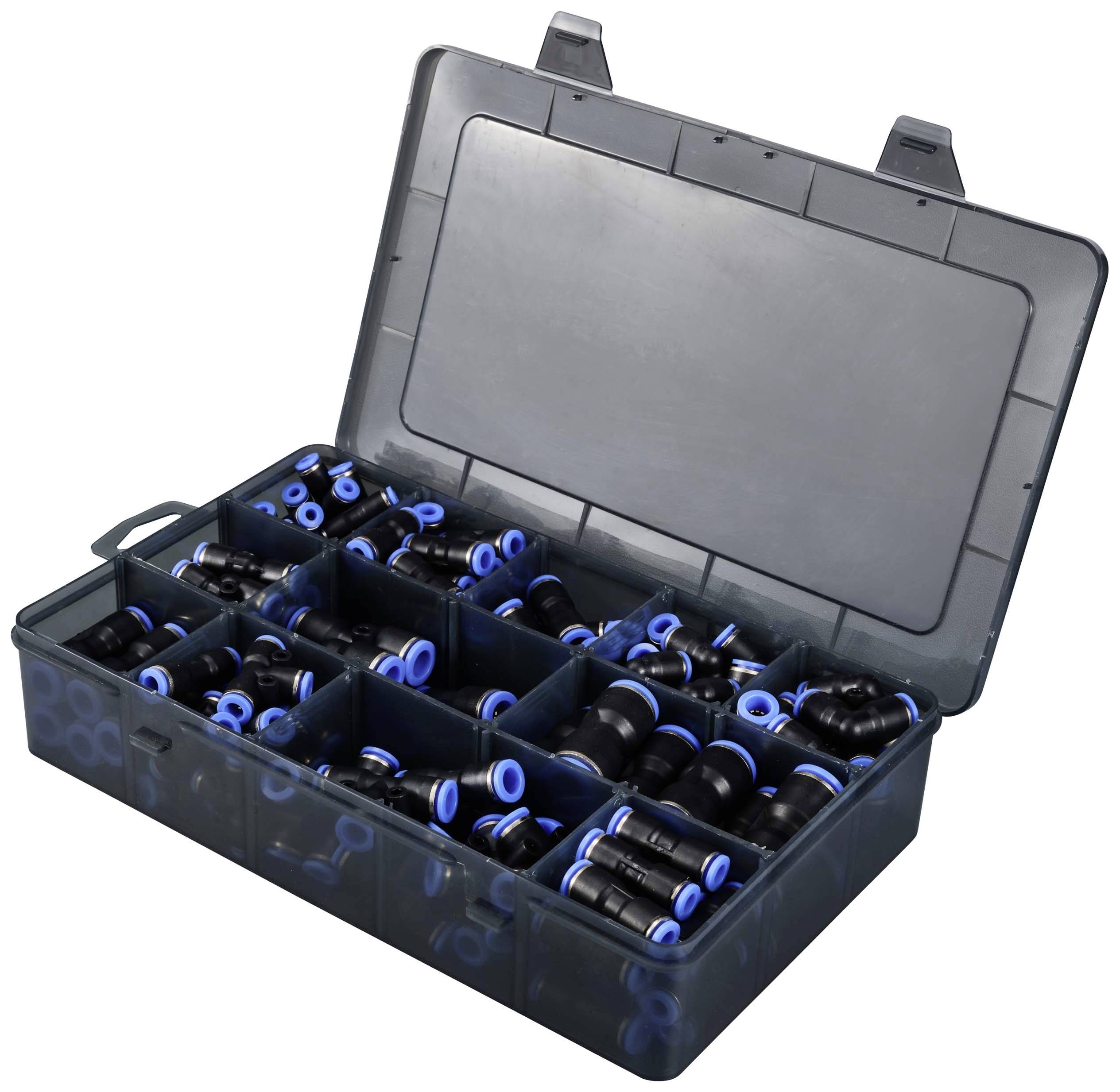 Eine Plastikbox mit mehreren Fächern, gefüllt mit schwarzen Rohrverbindern mit blauen Ringen, in verschiedenen Größen sortiert.