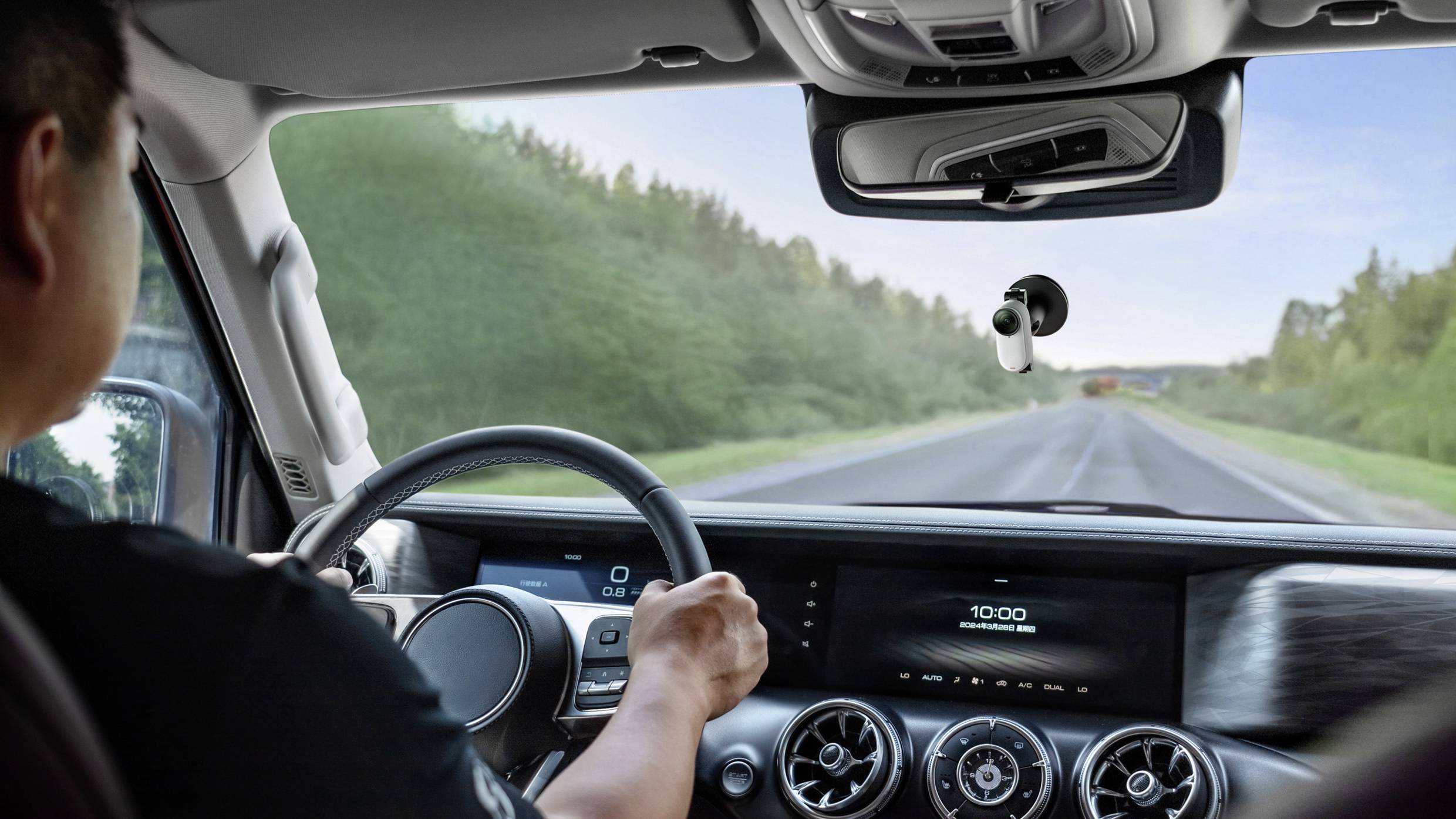 Insta360 GO 3S (64GB) Midnight Black Action Cam 4K, Bluetooth, Bildstabilisierung, Mini-Kamera, Spritzwassergeschützt, Touch-Screen, Wasserfest