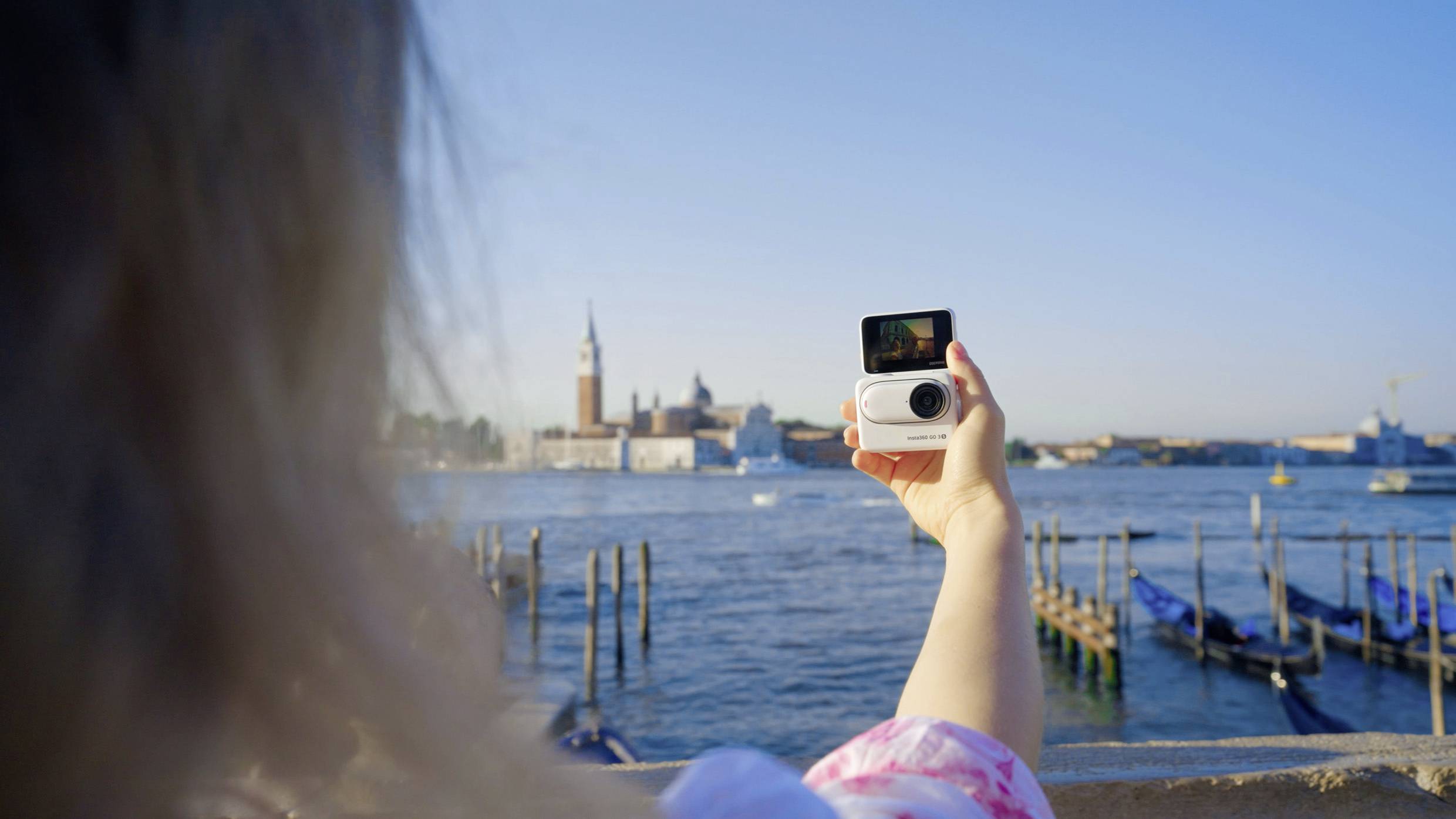 Insta360 GO 3S (64GB) Midnight Black Action Cam 4K, Bluetooth, Bildstabilisierung, Mini-Kamera, Spritzwassergeschützt, Touch-Screen, Wasserfest