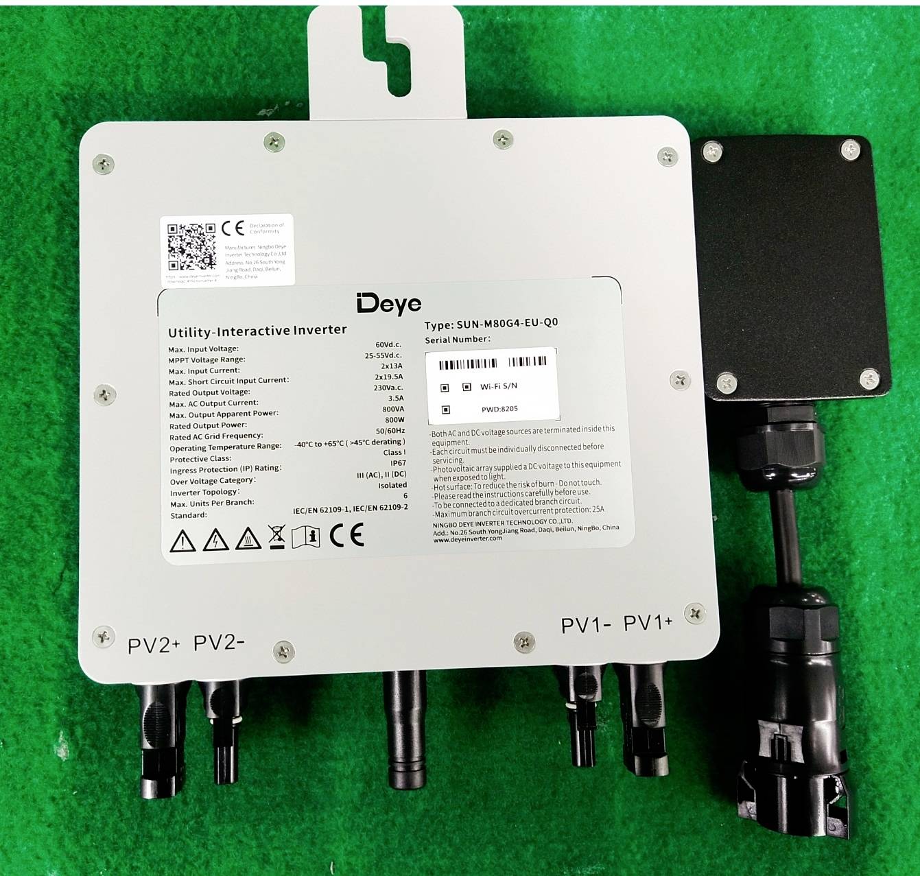 Deye Microwechselrichter SUN-M80G4-EU-Q0 800W - 230 V/AC Dual MPP-Tracker, Fernbedienbar, WiFi-Kommunikation