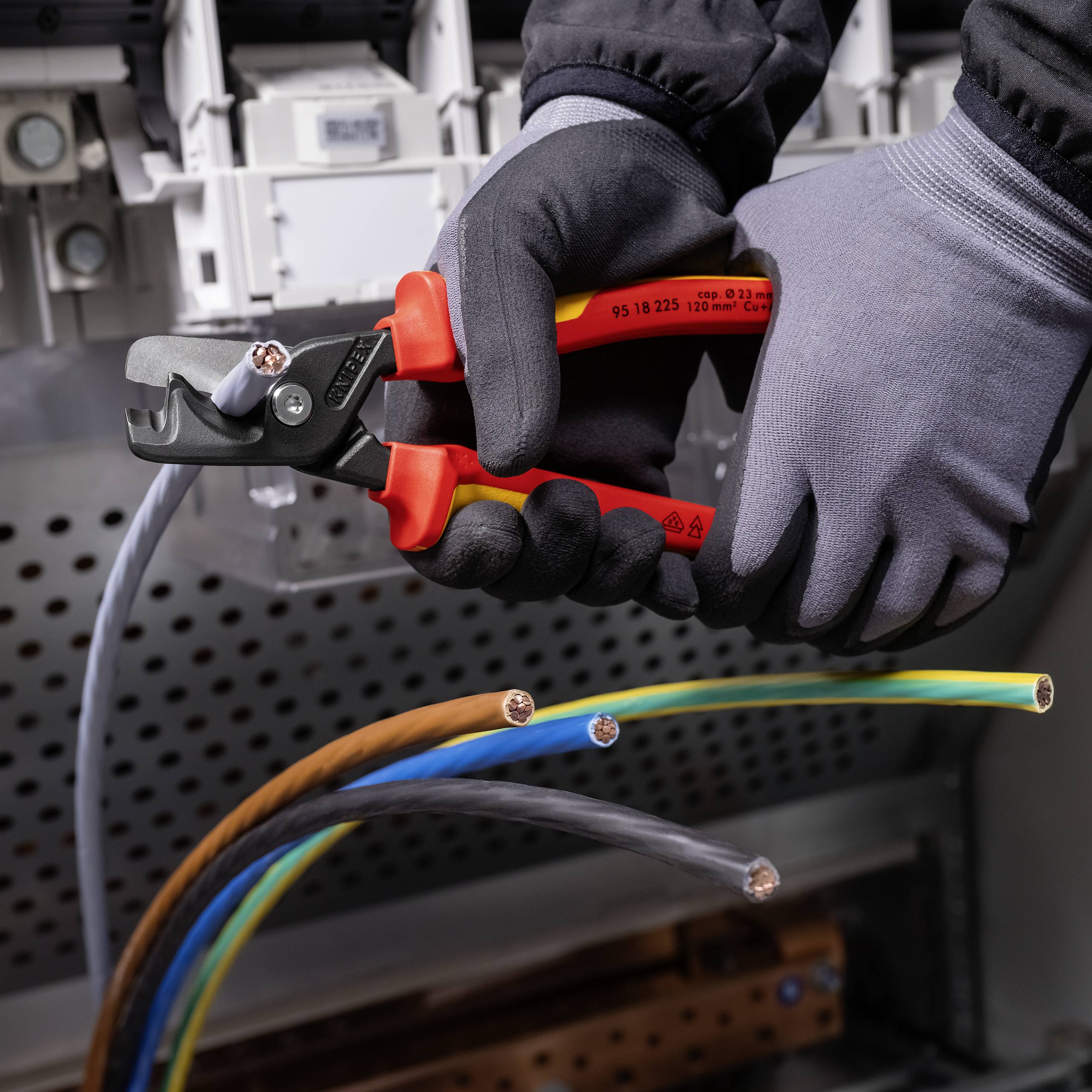 Knipex VDE StepCut XL 95 18 225 Kabelschere