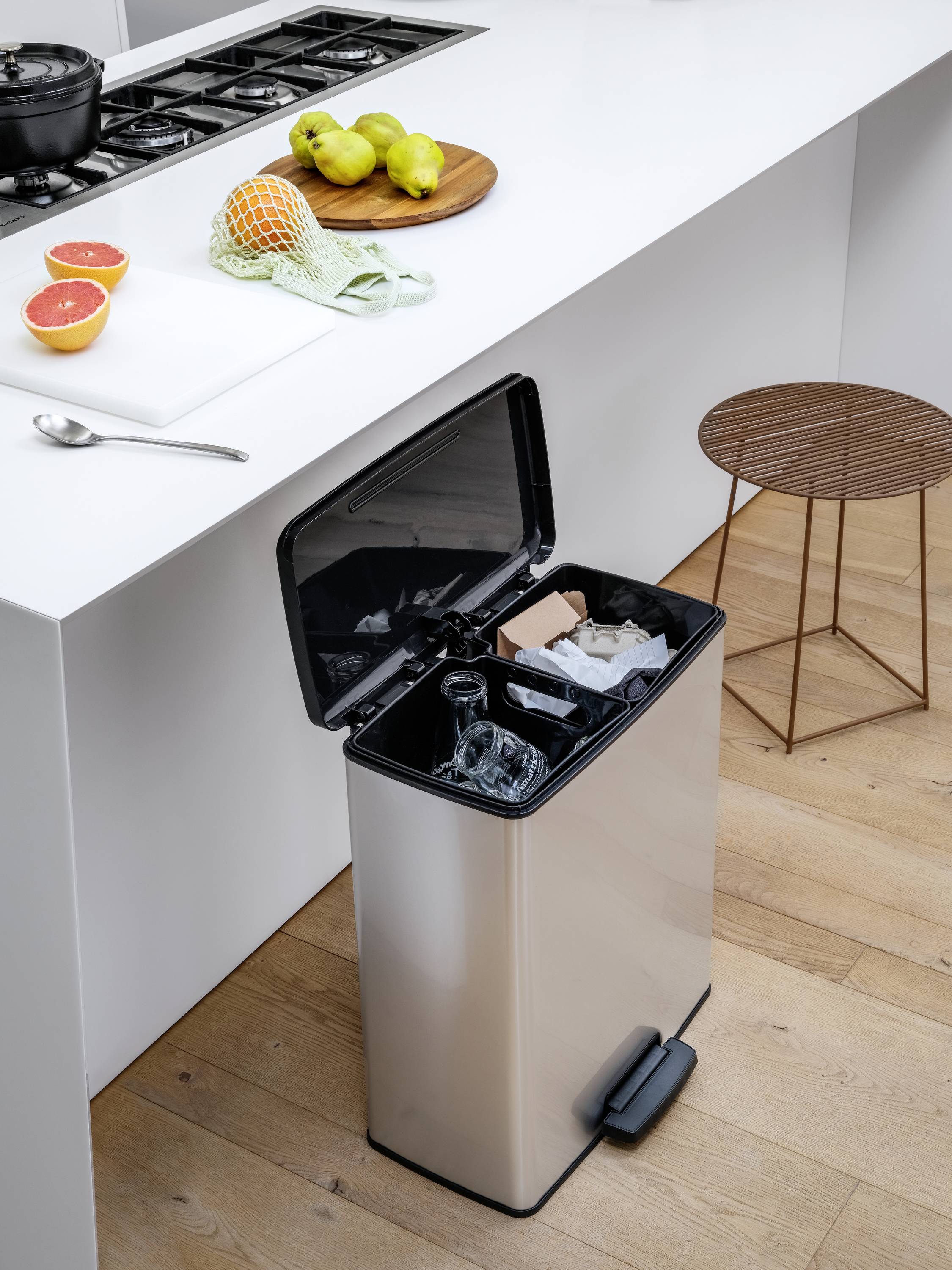 Curver Deco bin slim 254619 Mülleimer 52l (B x H x T) 486 x 615 x 284mm Silber, Schwarz 1St.