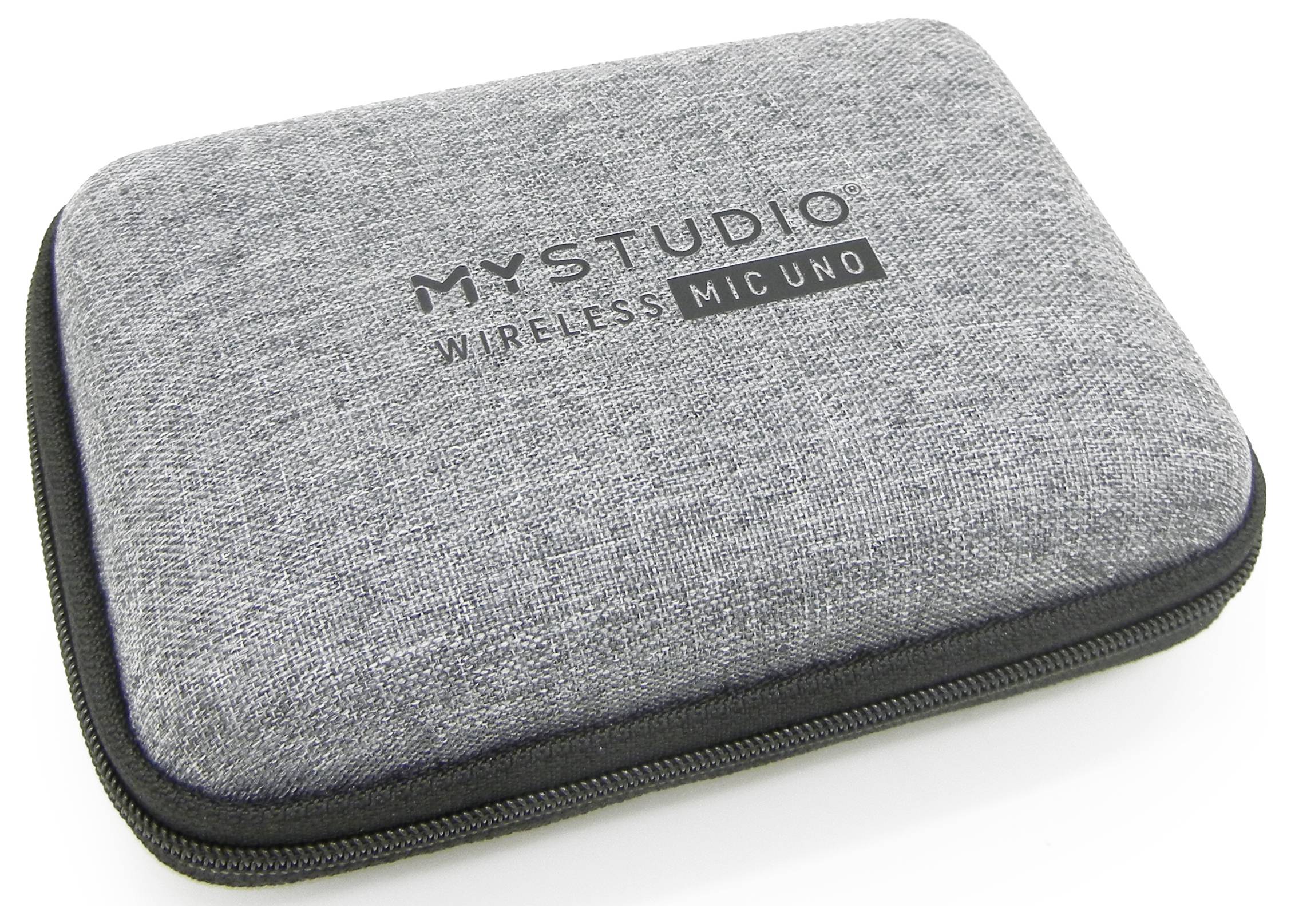 Graue Stofftasche mit Reißverschluss, bedruckt mit 'MYSTUDIO WIRELESS MIC UNO'.