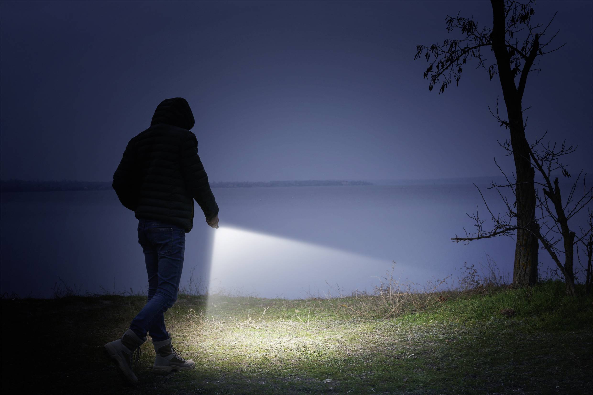 TOOLCRAFT TO-9664728 Mini-Taschenlampe verstellbar, mit Gürtelclip, mit Notlicht-Funktion, mit Magnethalterung, mit