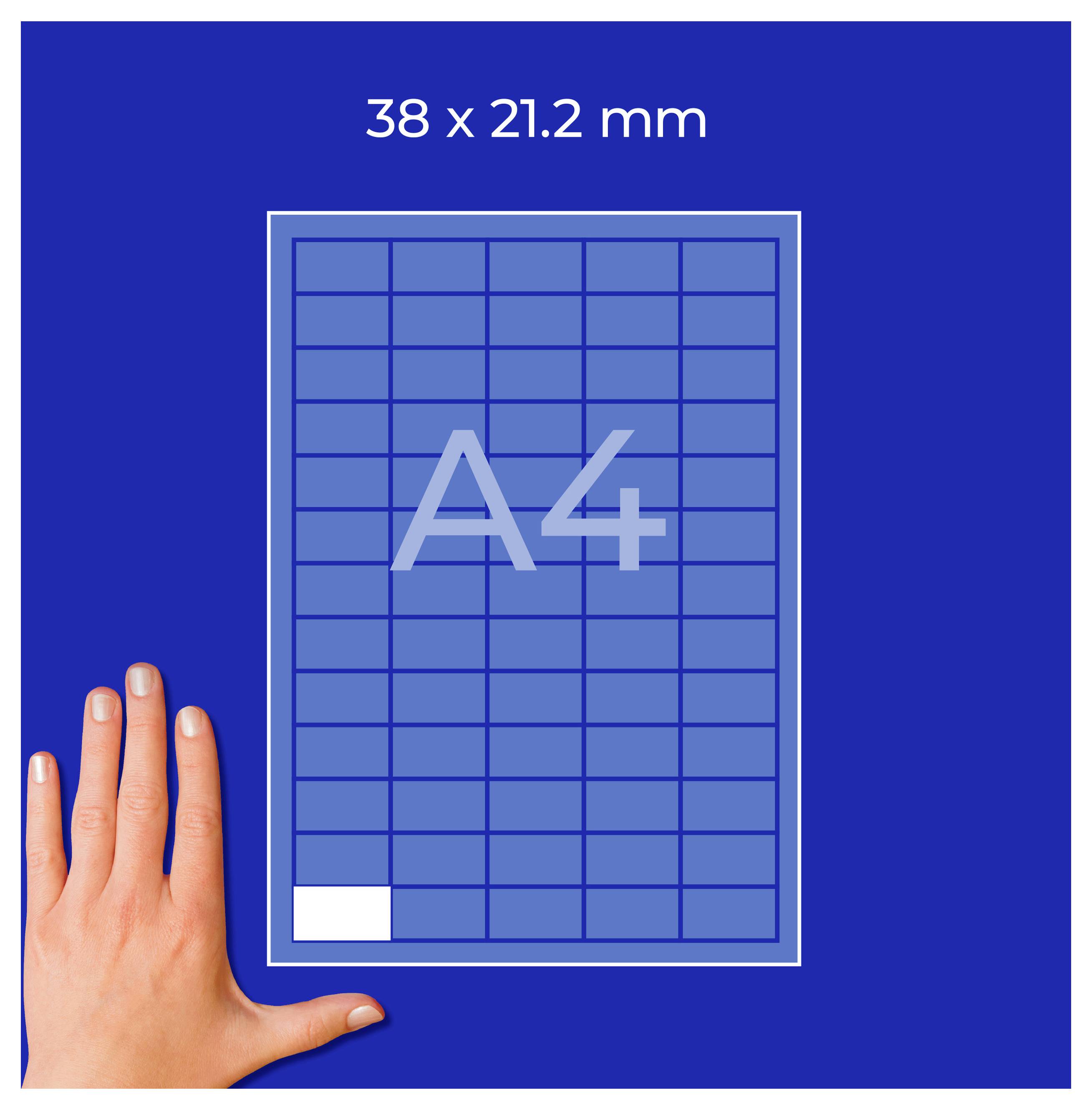 A4-Formatvorlage im Hochformat mit Maßangabe '38 x 21,2 mm'; Hand zeigt die kleine Größe im Vergleich zur Seite.