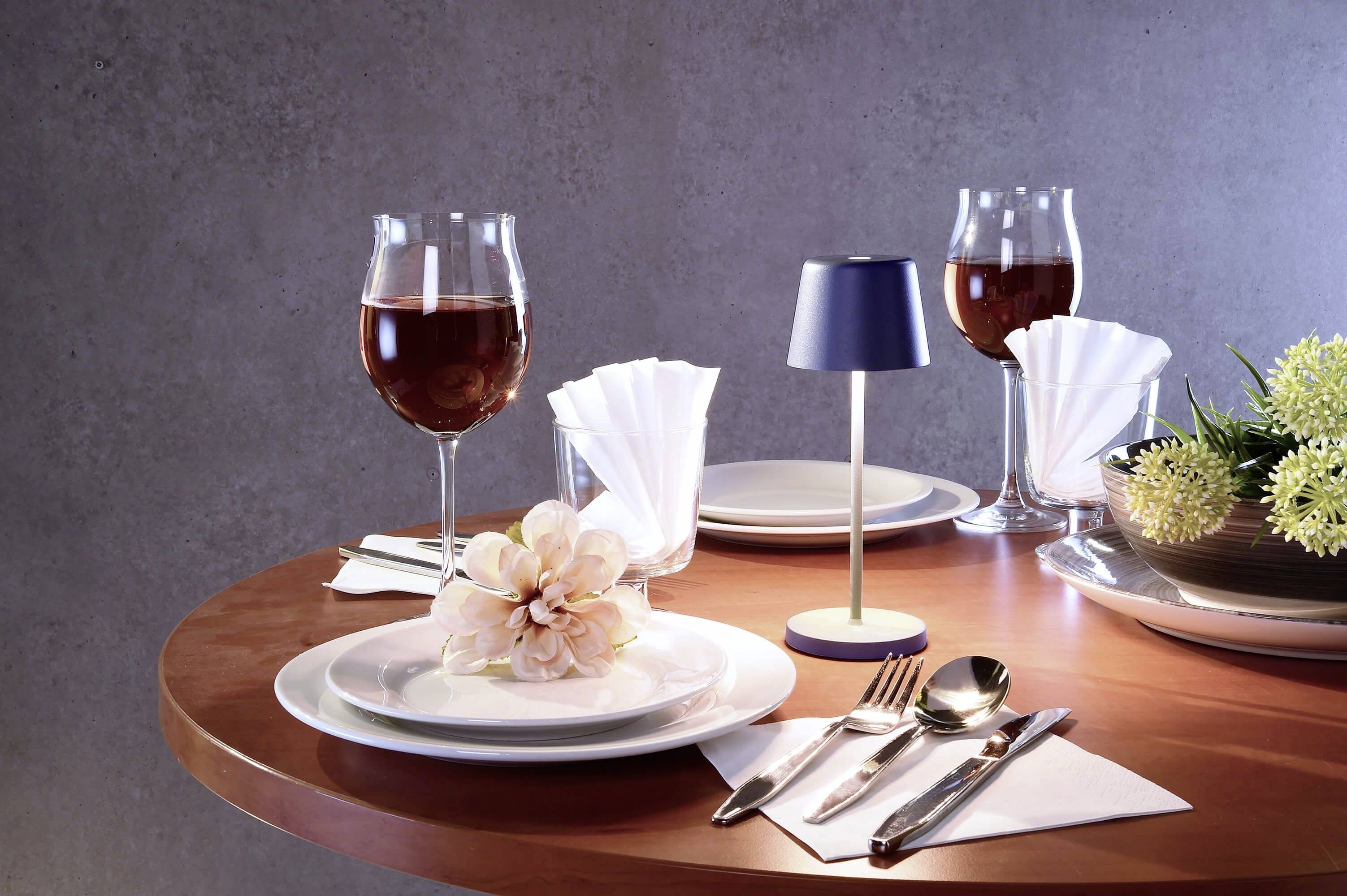 Deko Light 620206 Canis Mini LED-Akku-Tischlampe 2.3W Warmweiß Rost