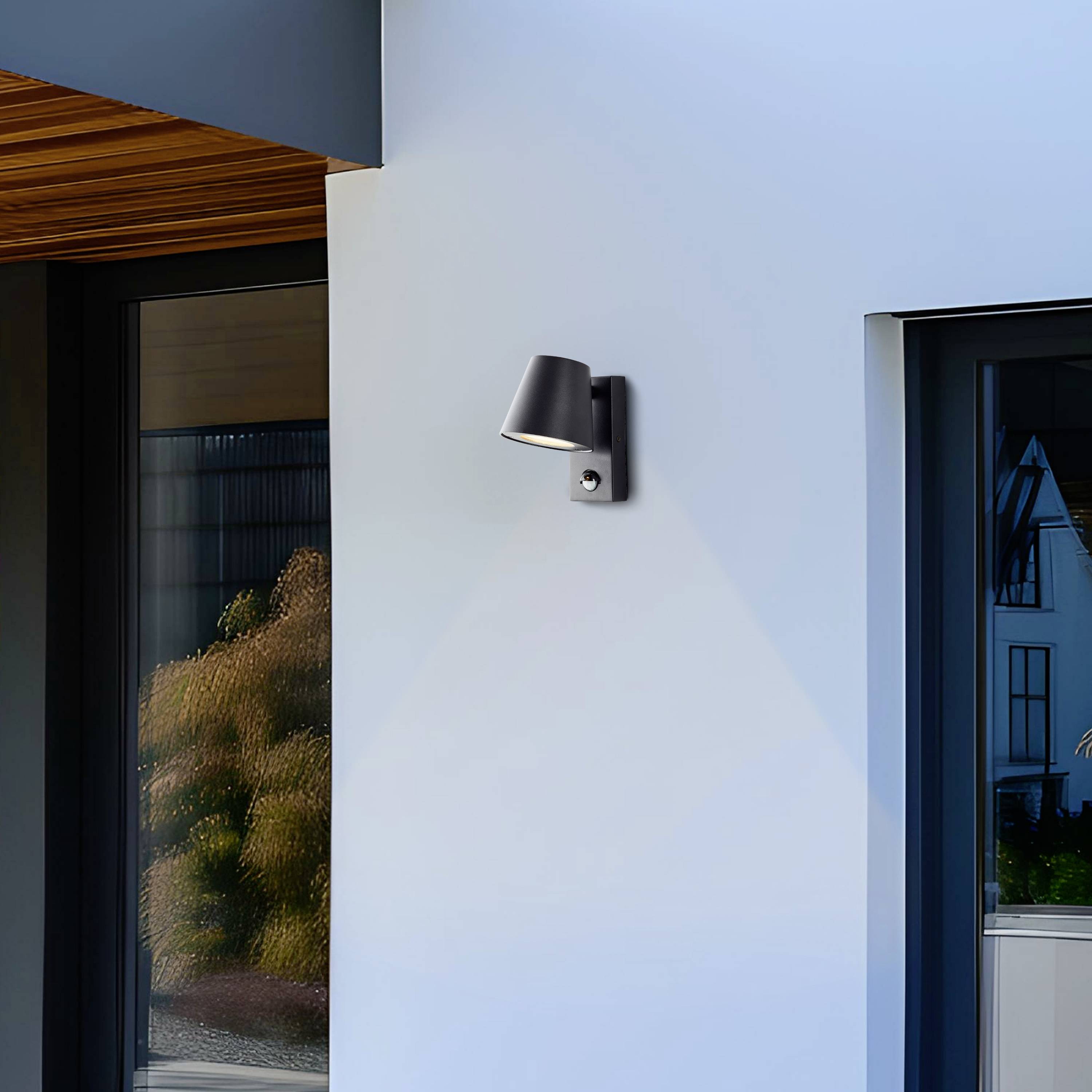 Brilliant Bari 44321/06 Außenwandleuchte mit Bewegungsmelder GU10 Schwarz