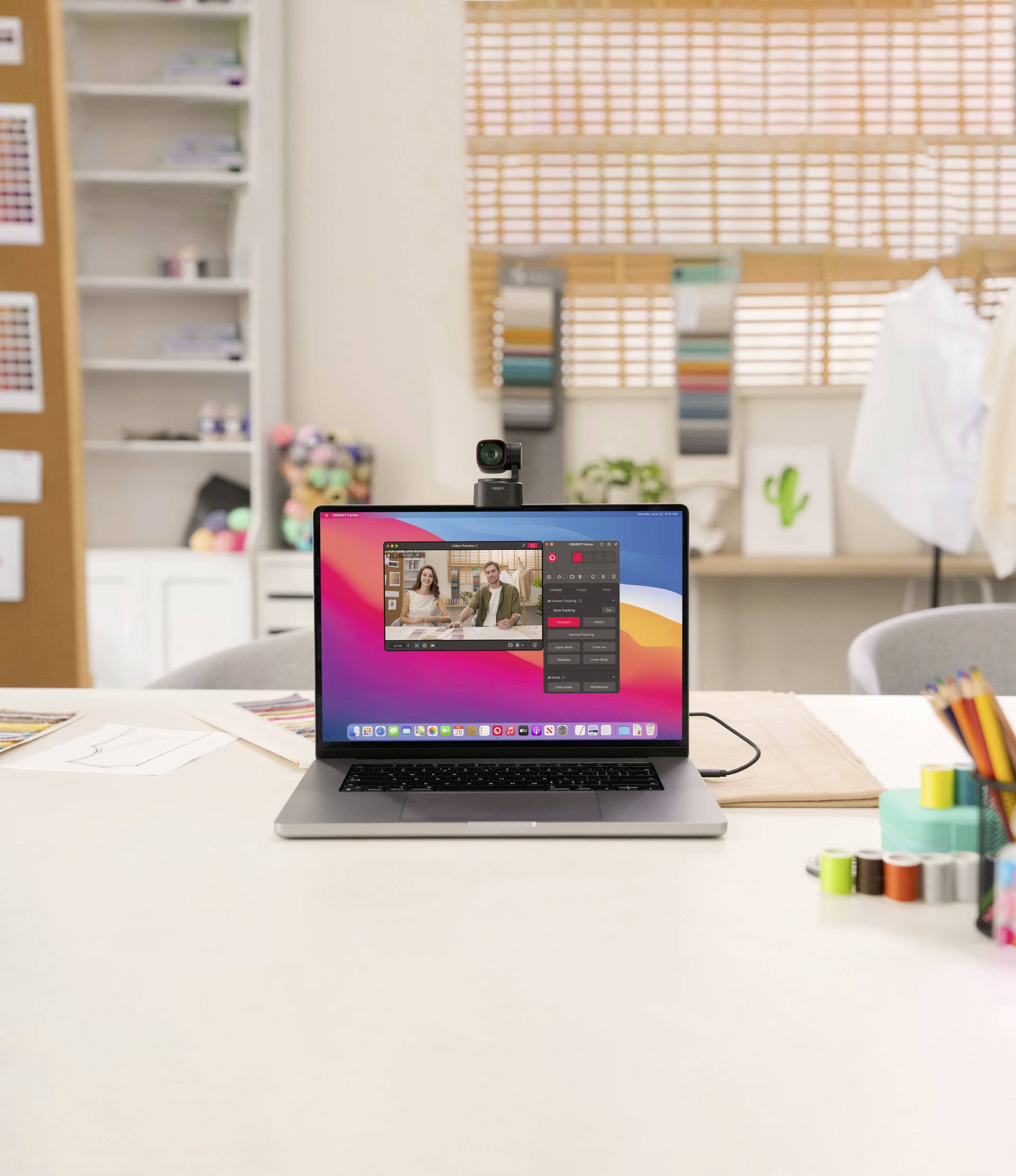 Obsbot Tiny 2 Lite PTZ 4K-Webcam 3840 x 2160 Pixel Schnelles Auto-Tracking per AI, Gestensteuerung