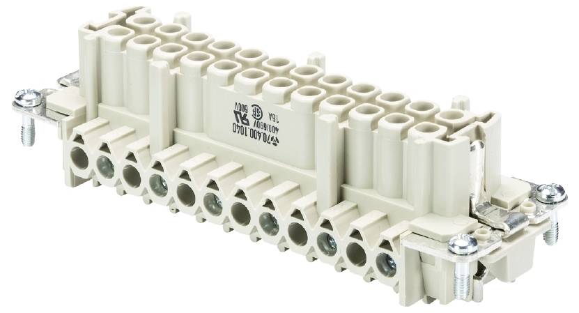 Industrielle Steckverbindung mit mehreren Anschlusspunkten und Schrauben, geeignet für elektrische Schaltungen und Verkabelungen.