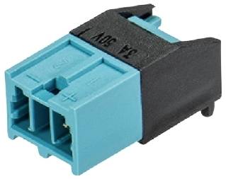 Ein blauer und schwarzer elektrischer Steckverbinder. Aufschrift: '24V' auf schwarzem Teil.