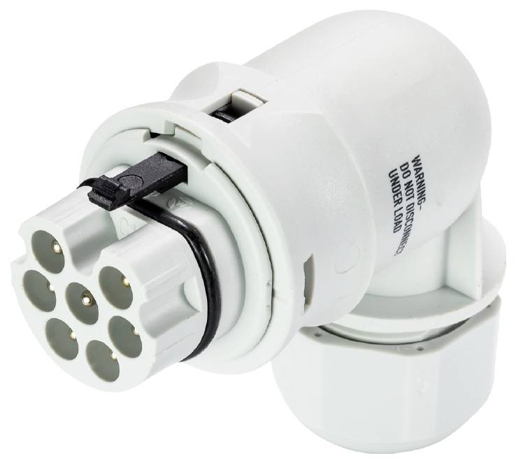 Ein weißer, gewinkelter elektrischer Stecker mit mehreren runden Anschlüssen und einer Warnaufschrift an der Seite.
