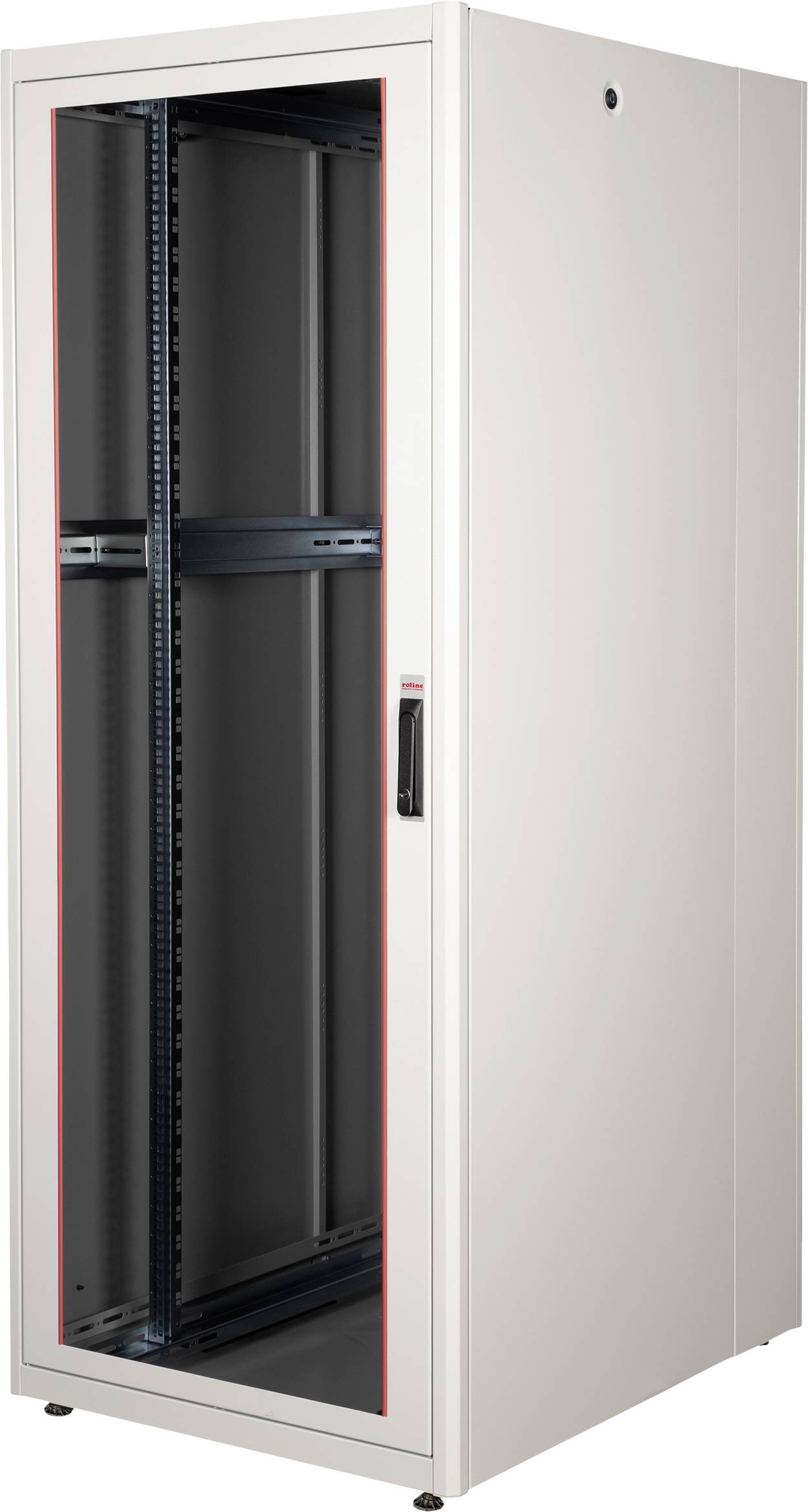 Ein weißer, hoher Server-Rack-Schrank mit Glastür, Riegelgriff und roten Akzenten, geeignet zur Lagerung von IT- oder Netzwerkgeräten.