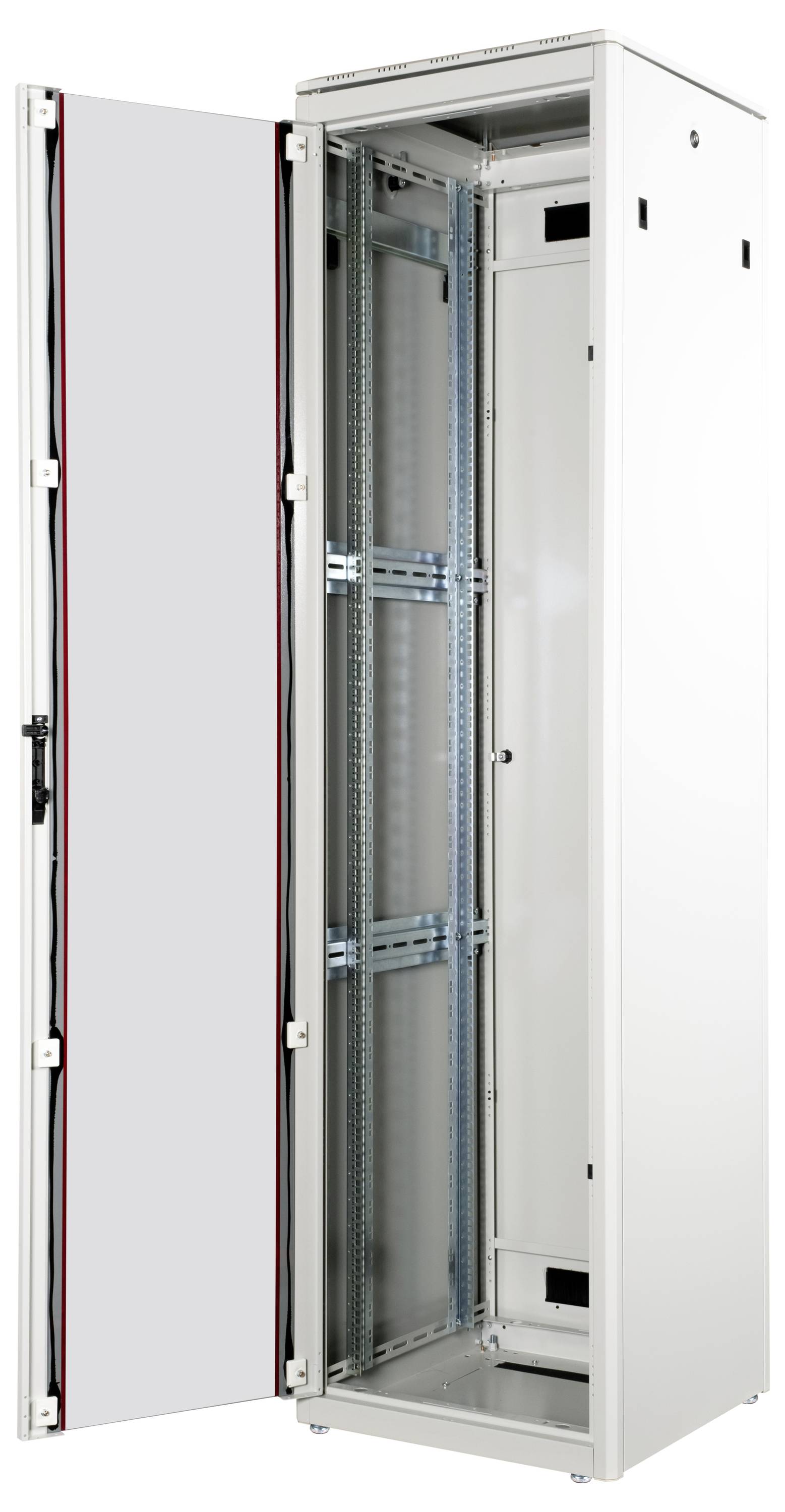 Offener, aufrechter Metallschrank ohne Inhalt, vermutlich für Elektronikgeräte oder Verkabelung, mit sichtbaren Halterungen im Inneren.