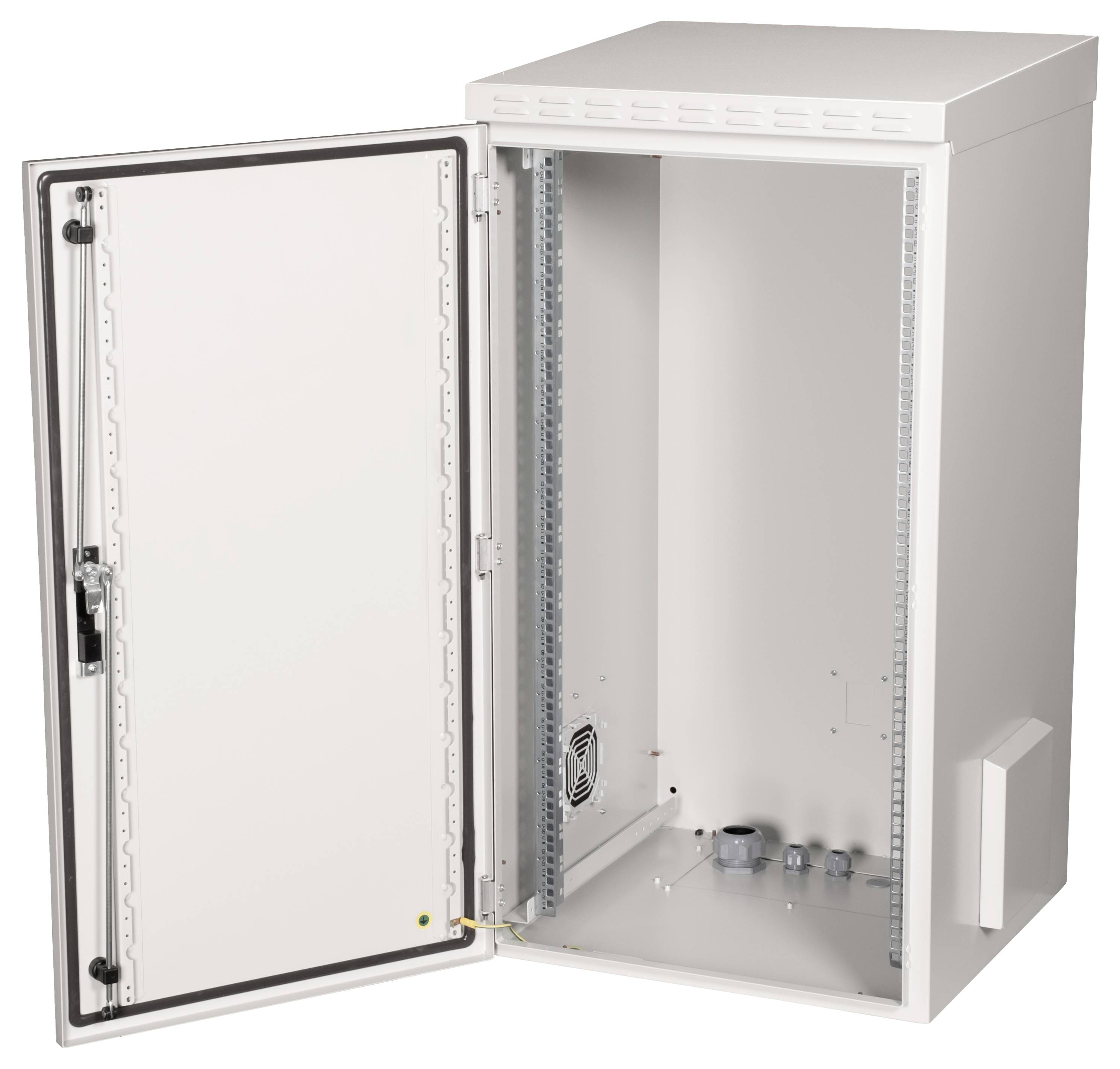 Metallischer Wandschrank, Tür offen. Zeigt leeres Inneres mit Montageschienen, geeignet für Elektro- oder Netzwerkverkabelung.