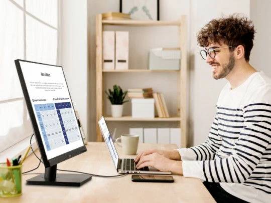 Viewsonic VA3208-4K-HD LED-Monitor EEK F (A - G) 81.3cm (32 Zoll) 3840 x 2160 Pixel 16:9 4 ms HDMI®, DisplayPort, Audio, stereo