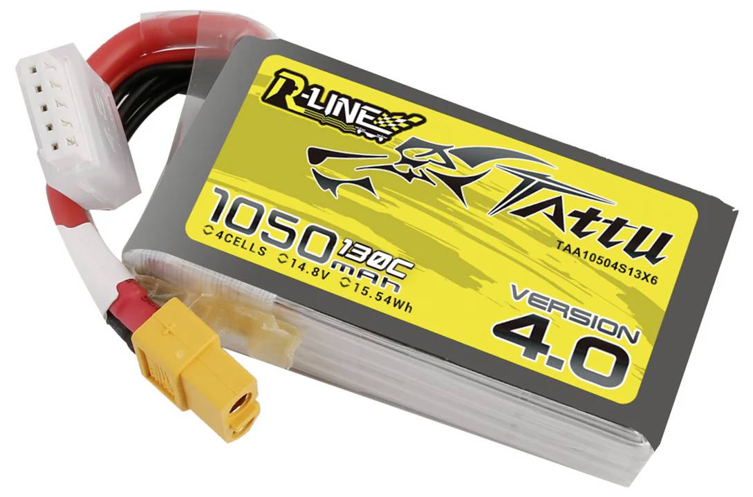 LiPo-Akku-Pack mit gelbem Etikett. Aufschrift: 'Tattu, 1050mAh, 14.8V, 4-Zellen'. Hauptsächlich für Modellbau geeignet.