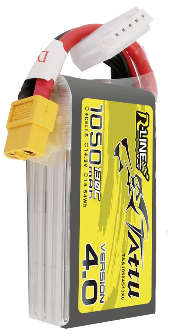 Eine gelbe LiPo-Batterie mit der Aufschrift 'Tattu R-Line 4.0', geeignet für Drohnen. Kapazität: 1050mAh, 130C, 14,8V.