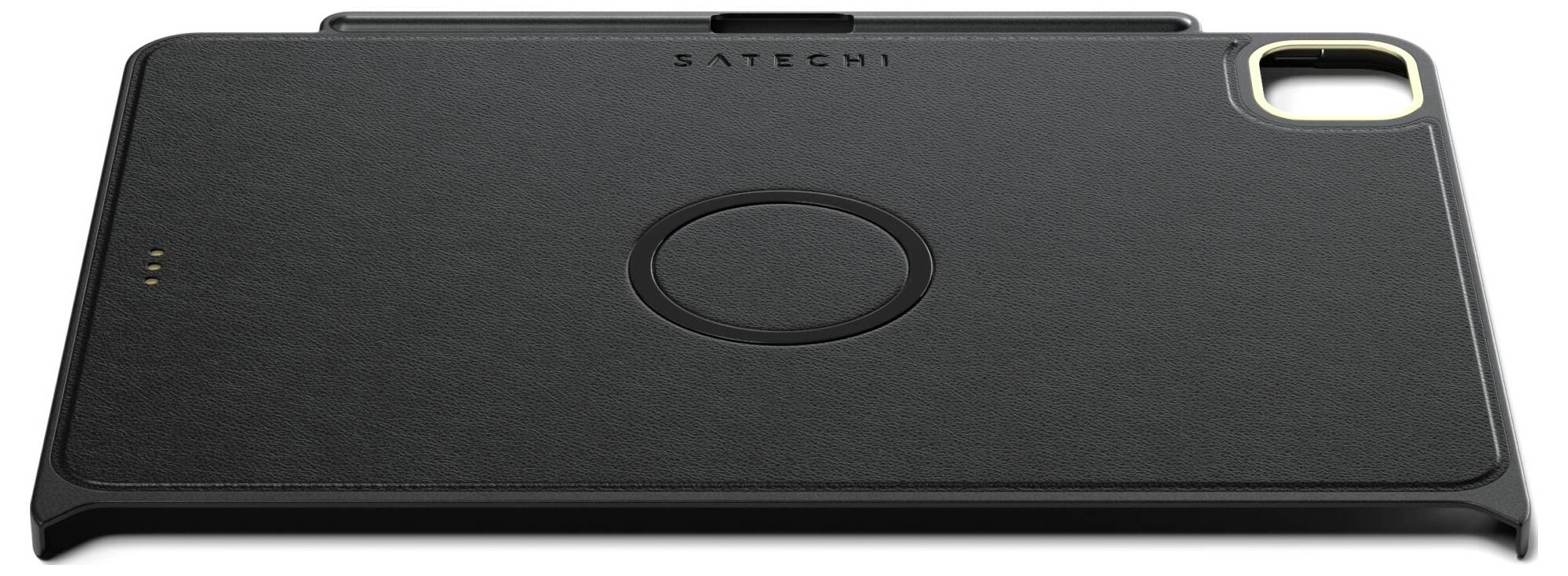 Schwarze Tablet-Hülle mit Kameraloch und kreisförmigem Magnetanschluss, geeignet für iPads, Marke 'Satechi'.