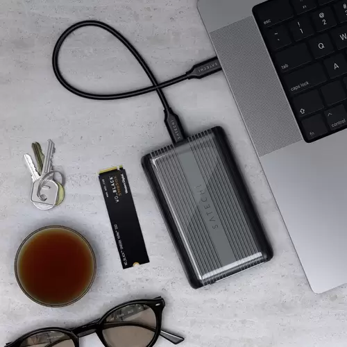 Satechi ST-EU4NPM M.2 SSD-Gehäuse USB-C® (USB4®) 40 GBit/s M.2 PCIe NVMe 2242, 2260, 2280 ST-EU4NPM Satechi ST-EU4NPM M.2 SSD-Gehäuse USB-C® (USB4®) 40 GBit/s M.2 PCIe NVMe 2242, 2260, 2280 ST-EU4NPM