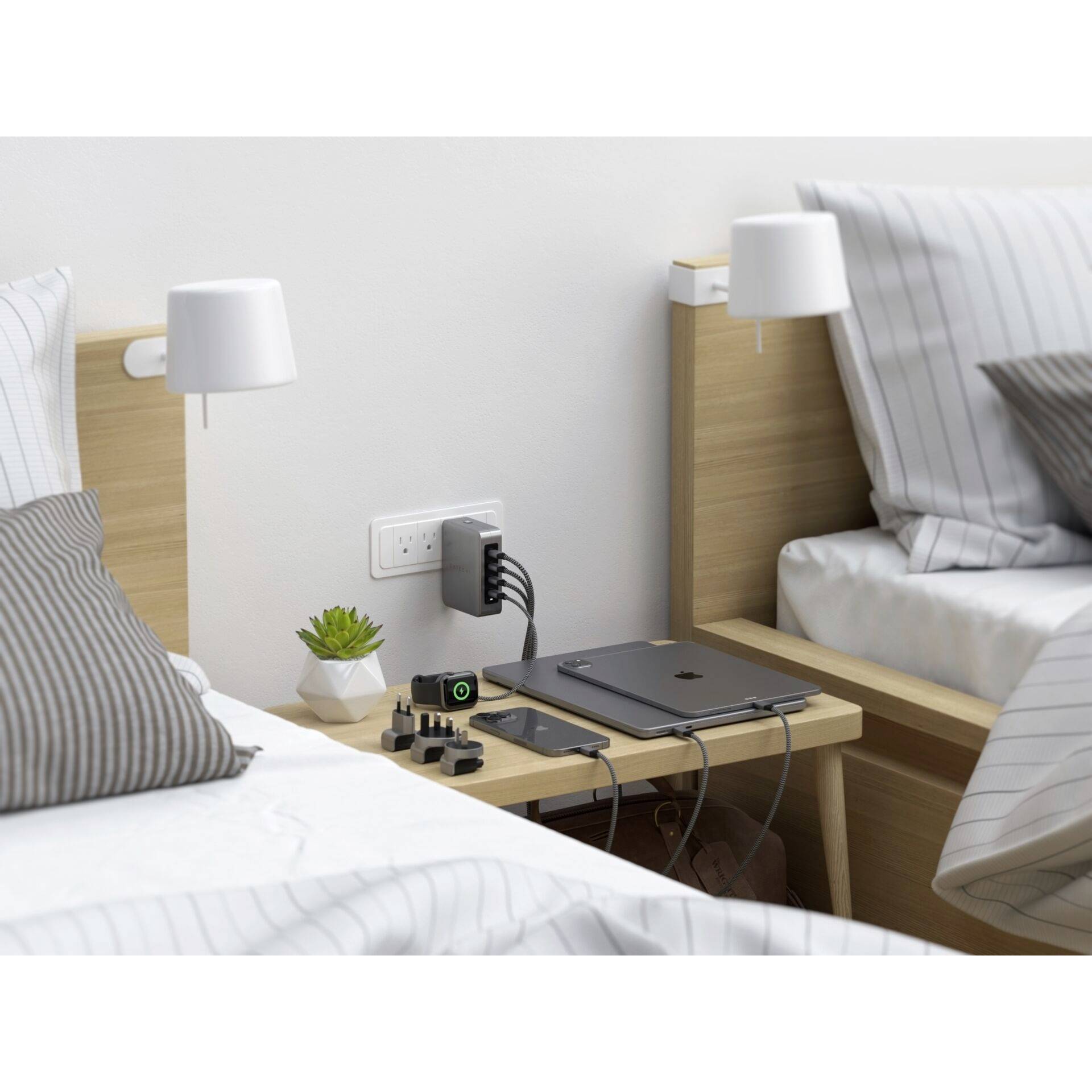 Satechi ST-W145GTM USB Ladegerät 145 W 4x USB-C® USB PD Grau Innenbereich