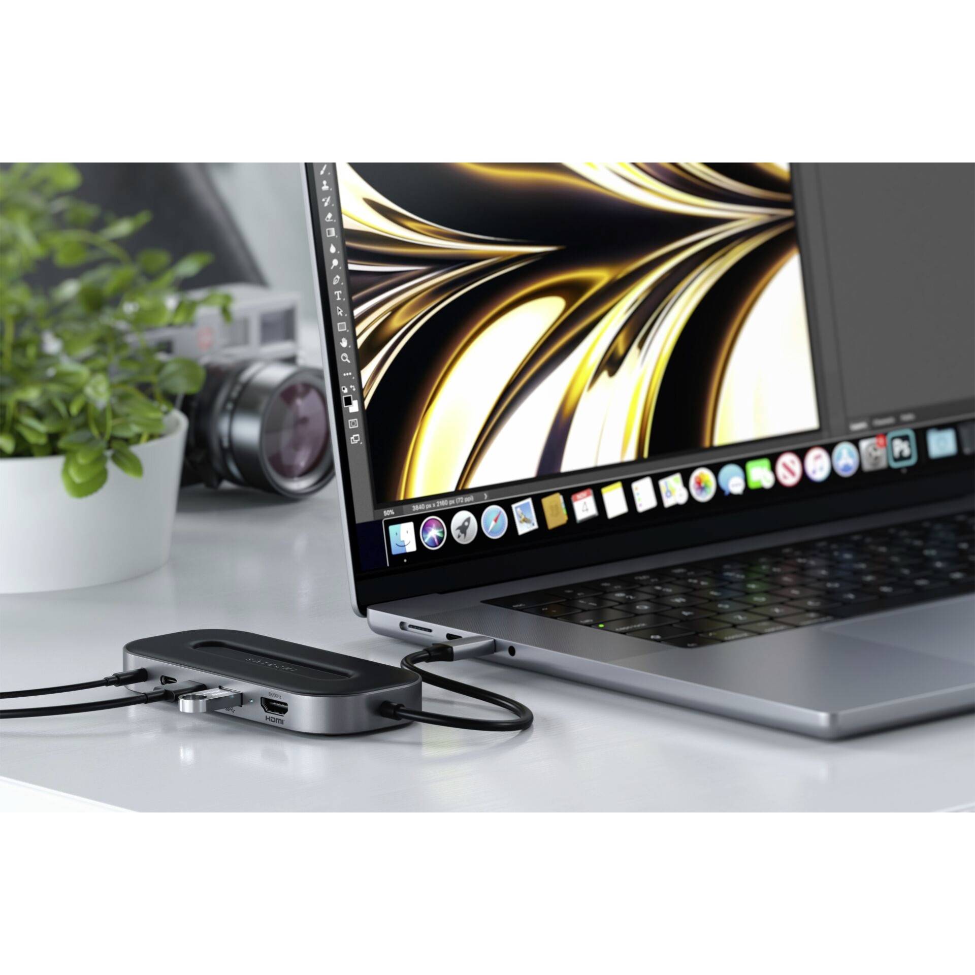 Satechi USB4® Dockingstation ST-U4MGEM