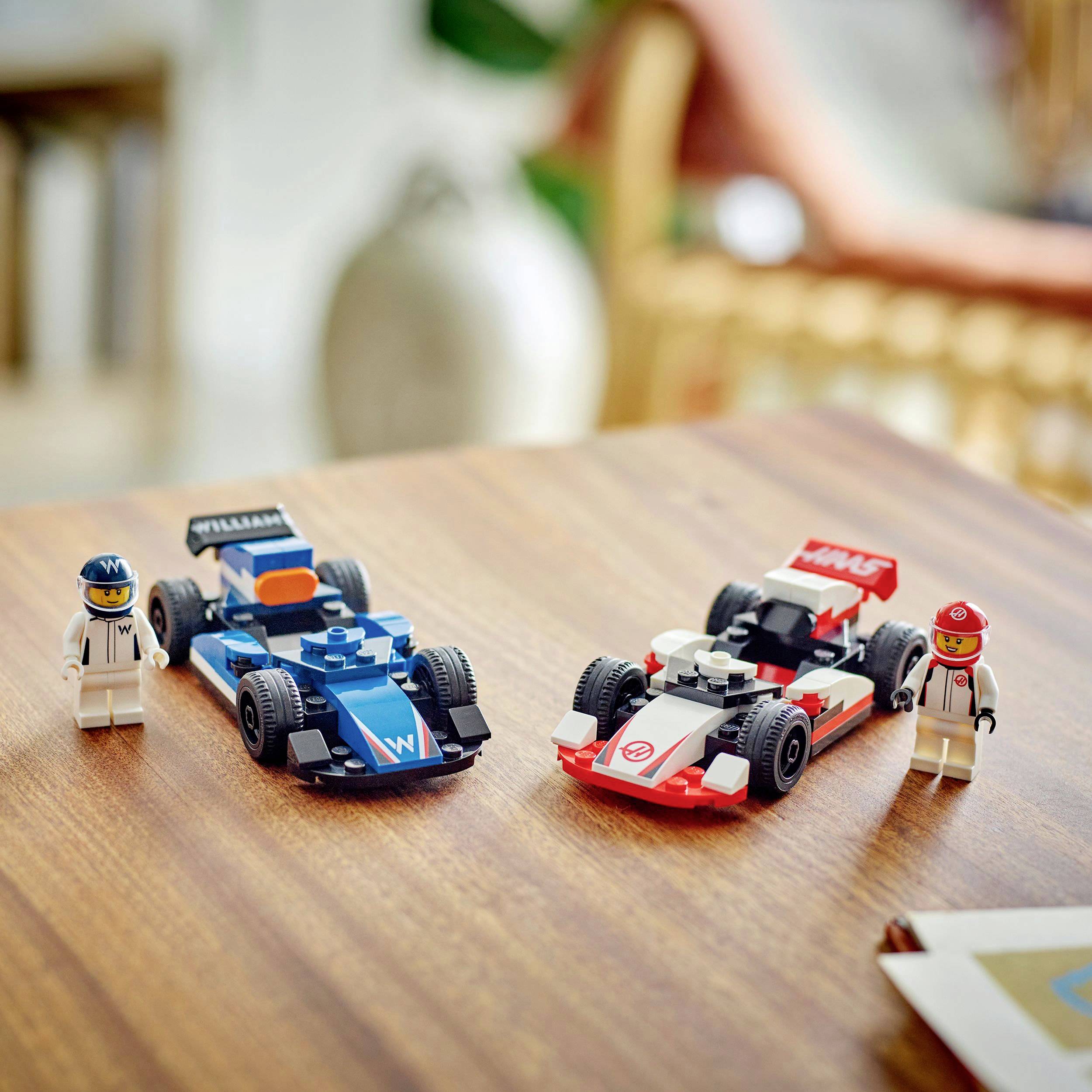 60464 LEGO® CITY F1® Williams Racing und Haas F1® Rennautos