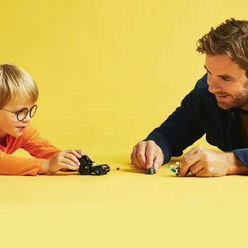 76301 LEGO® DC COMICS SUPER HEROES Batman™ & Batmobil™ vs. Mr. Freeze™ 76301 LEGO® DC COMICS SUPER HEROES Batman™ & Batmobil™ vs. Mr. Freeze™