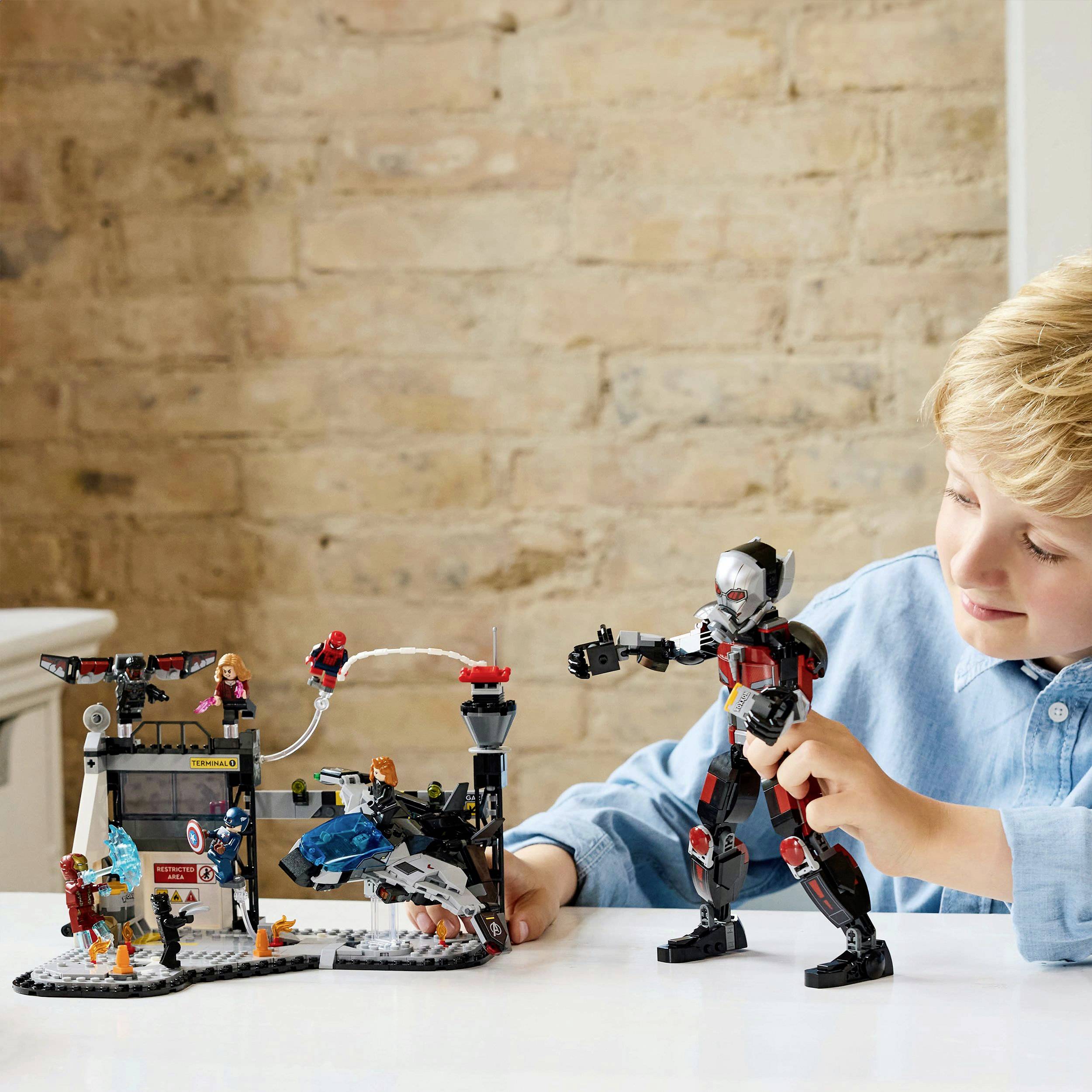 76314 LEGO® MARVEL SUPER HEROES Captain America: Civil War Actionduell