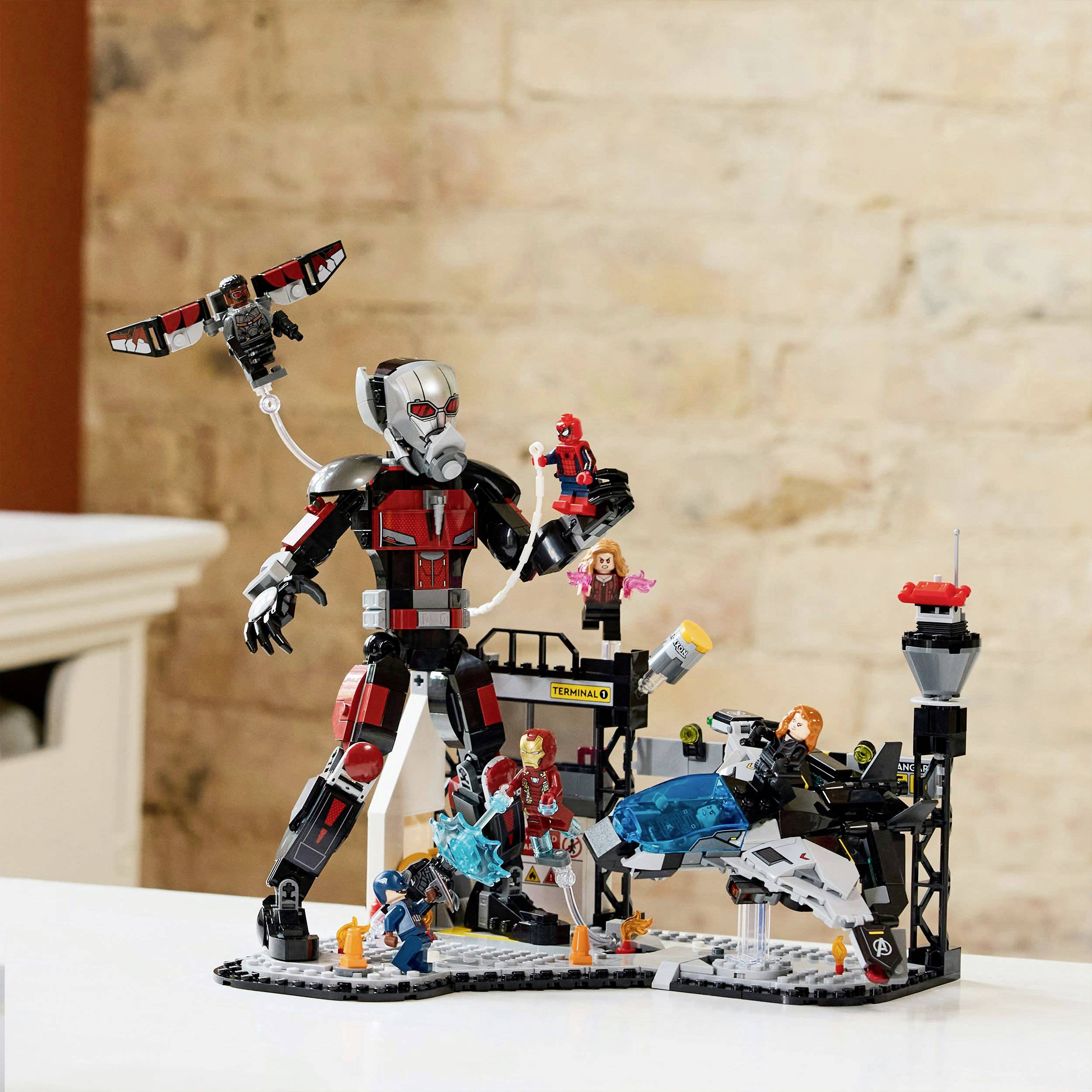 76314 LEGO® MARVEL SUPER HEROES Captain America: Civil War Actionduell