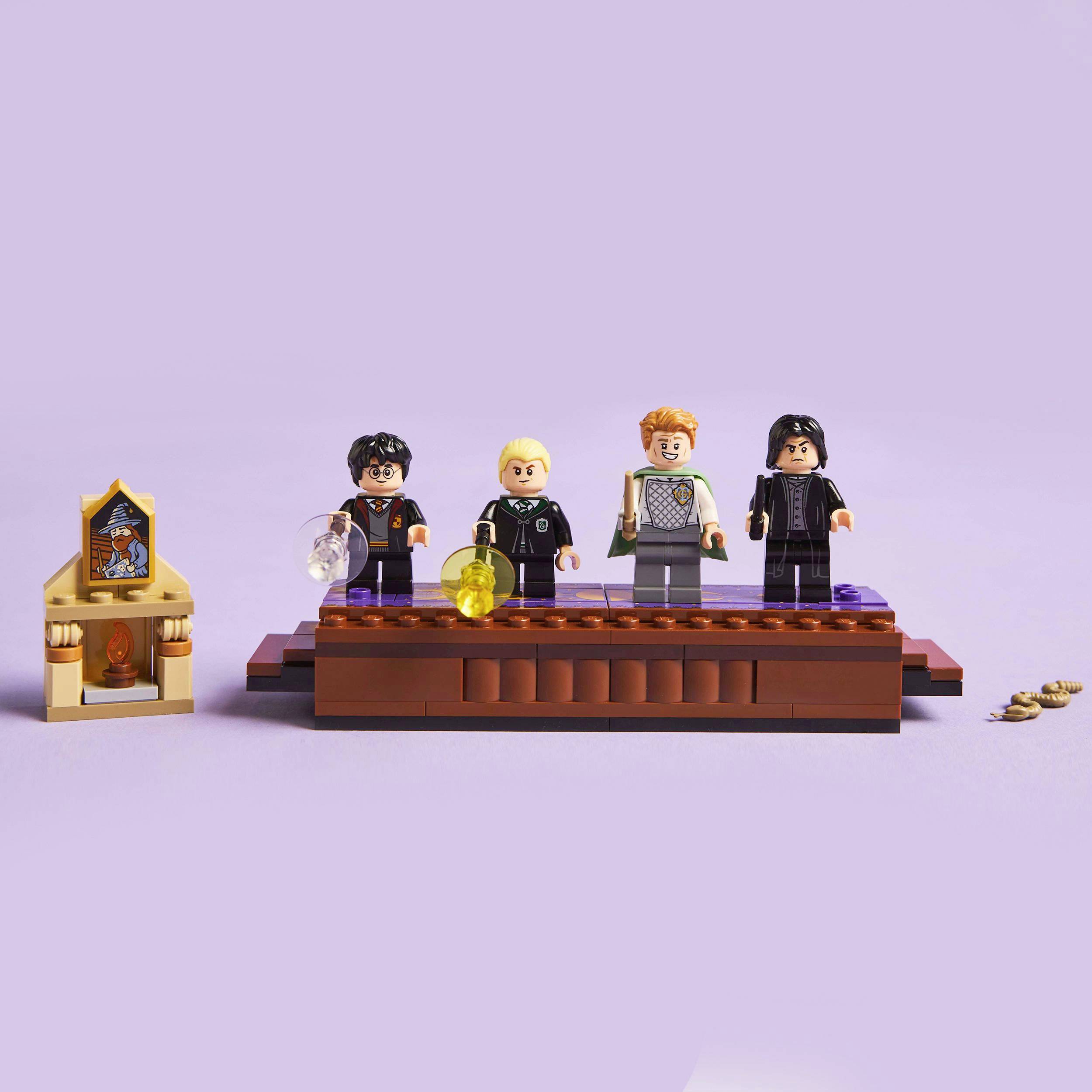 76446 LEGO® HARRY POTTER™ Abenteuer mit dem Fahrenden Ritter