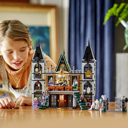76453 LEGO® HARRY POTTER™ Landsitz der Familie Malfoy 76453 LEGO® HARRY POTTER™ Landsitz der Familie Malfoy