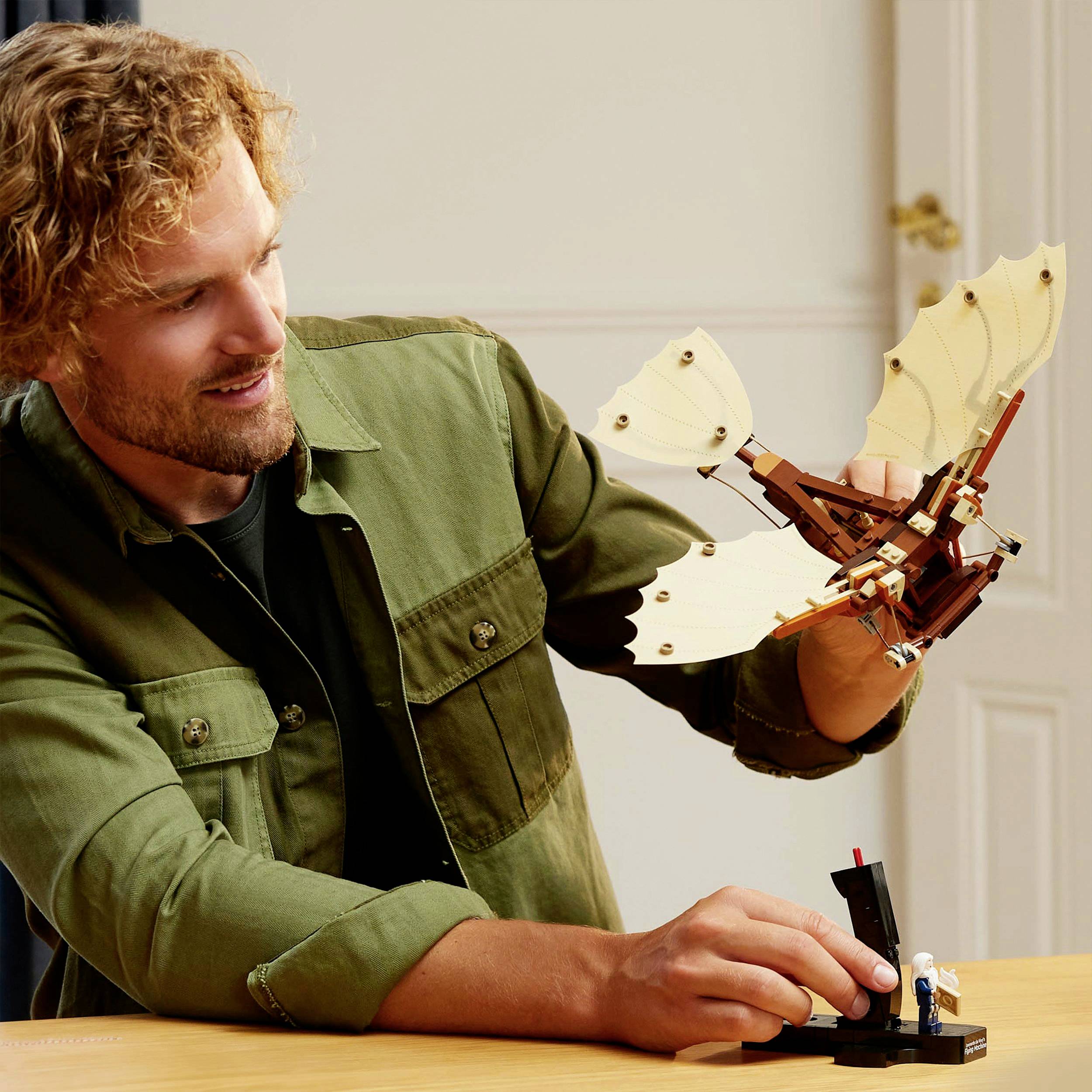LEGO® ICONS™ 10363 Leonardo da Vincis Fluggerät