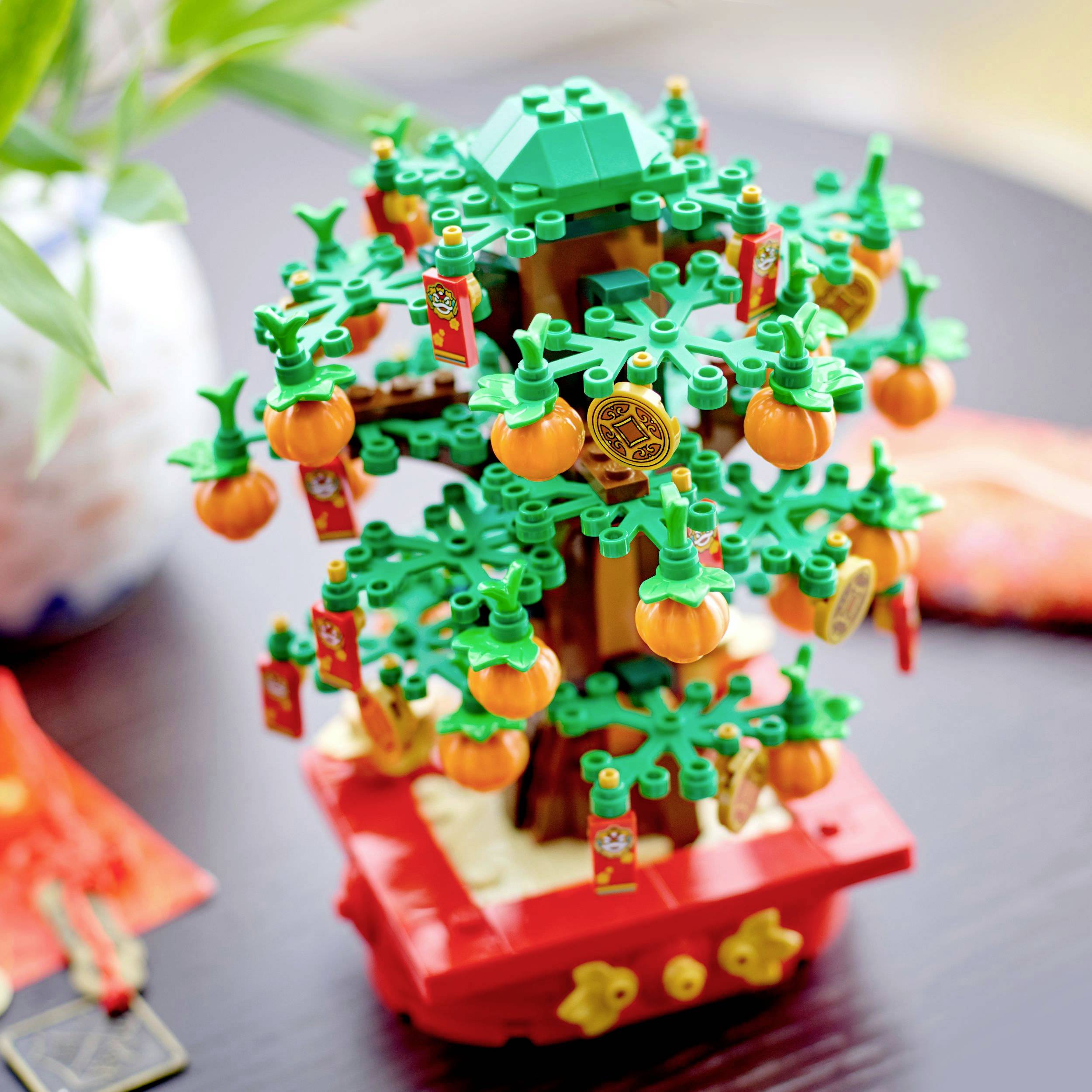 LEGO® ICONS™ 40648 Glückskastanie