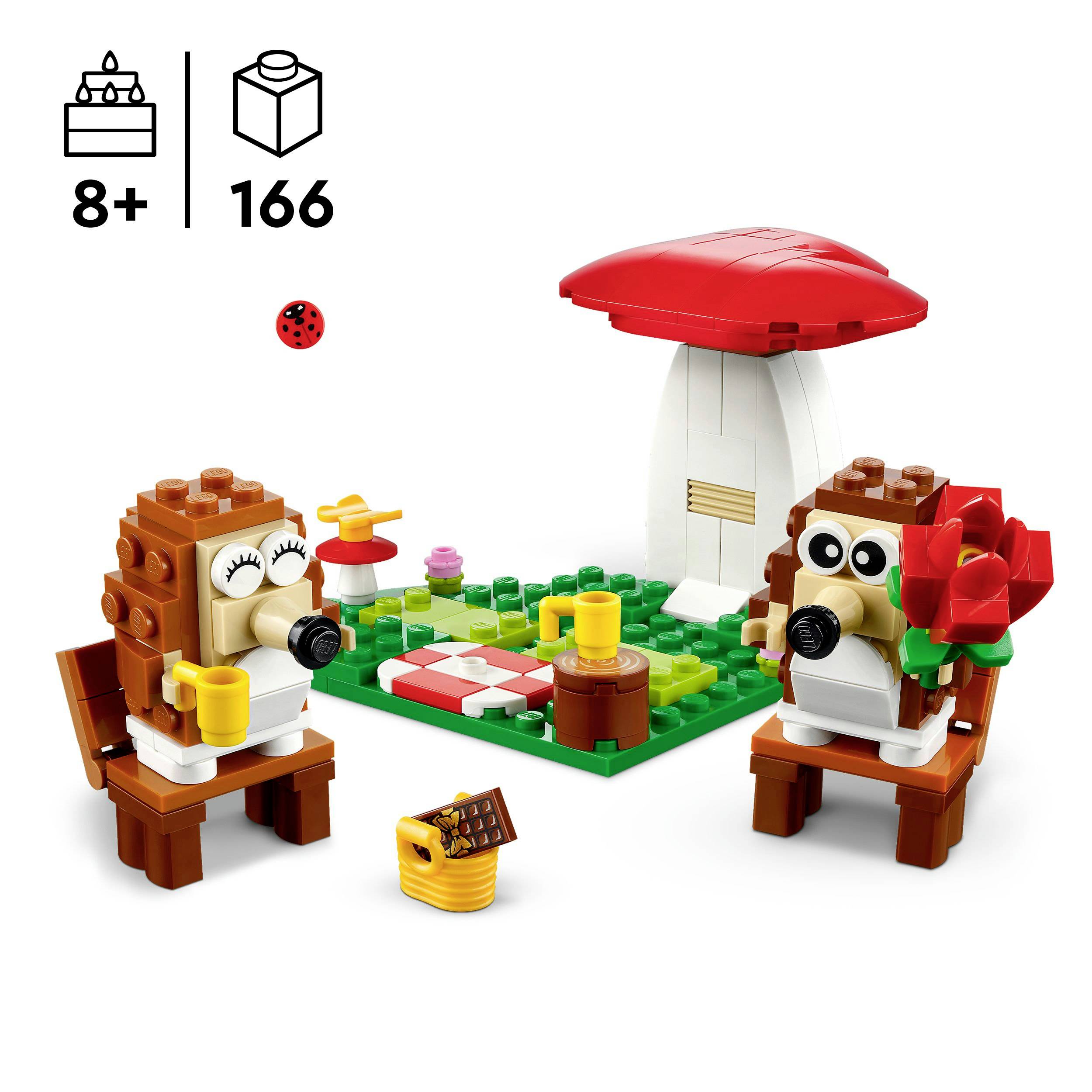 LEGO® ICONS™ 40711 Igel und ihr Picknick-Date