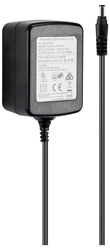 Schwarzes Netzteil mit Kabel und Stecker, zeigt Sicherheitszertifizierungen und technische Spezifikationen auf weißem Aufkleber.