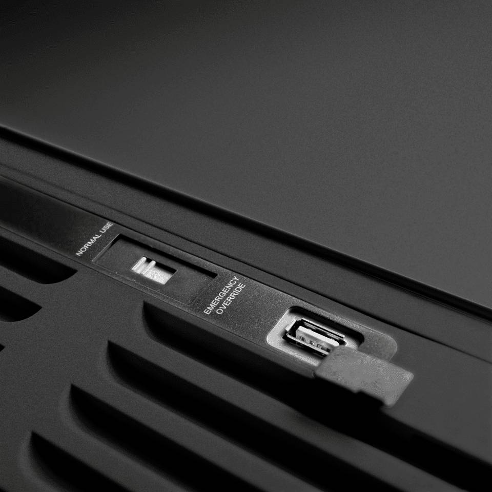 Dometic Group CoolFreeze CFX 35W Kühlbox EEK: C (A - G) Kompressor 12 V, 24 V, 100 V, 230V Grau, Schwarz 32l + 20 bis –22°